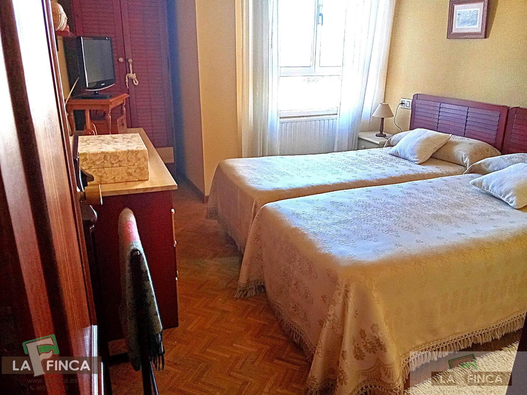 Venta de piso en Oviedo