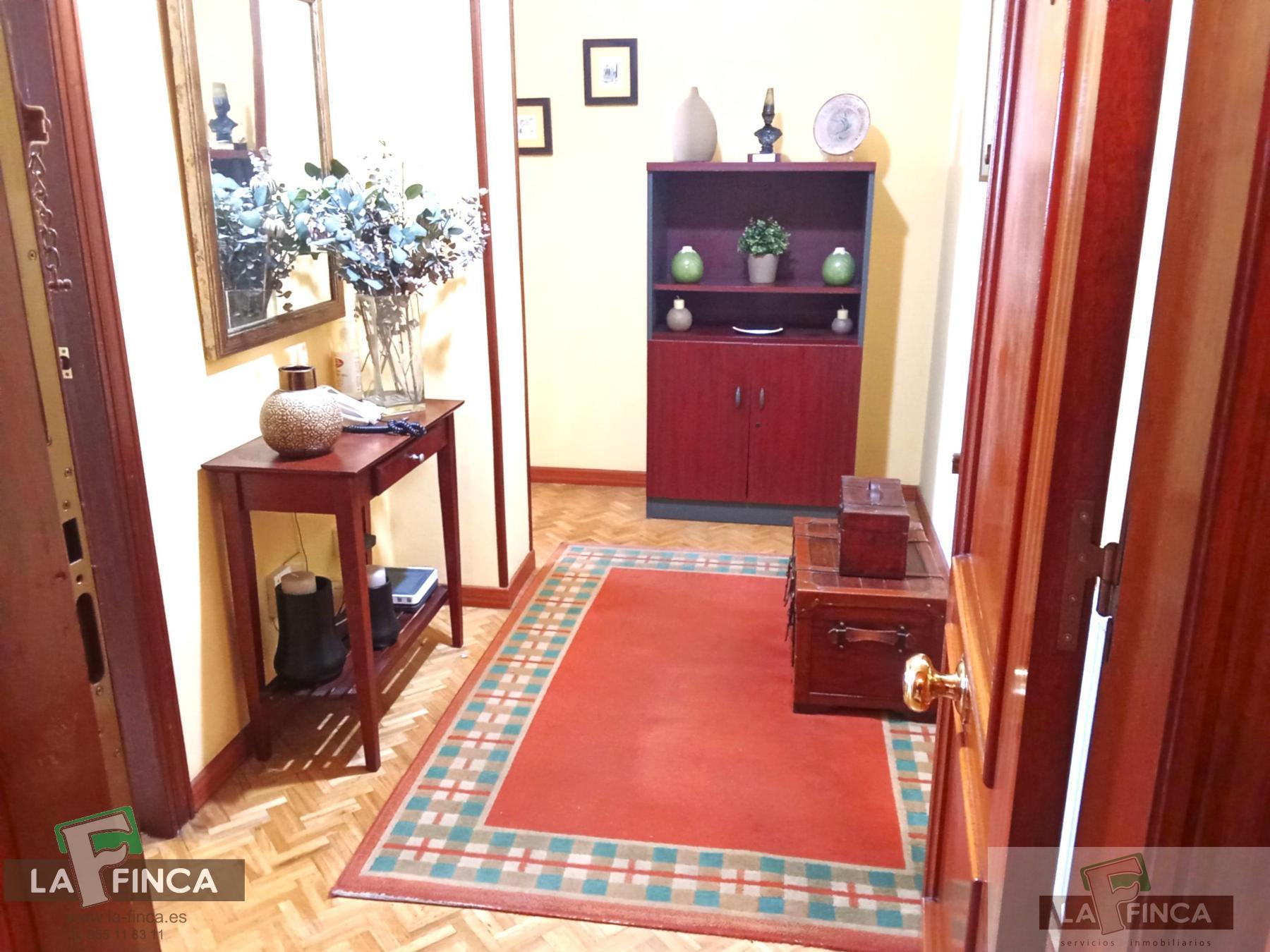 Venta de piso en Oviedo