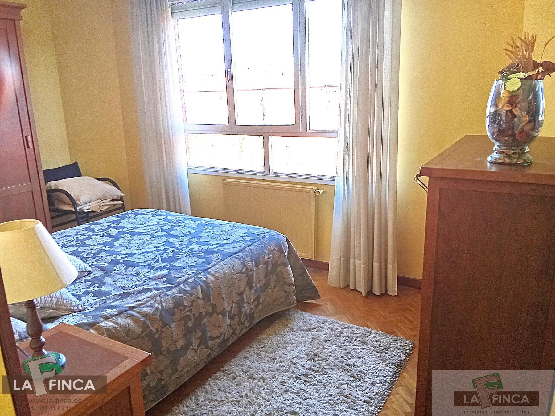 Venta de piso en Oviedo