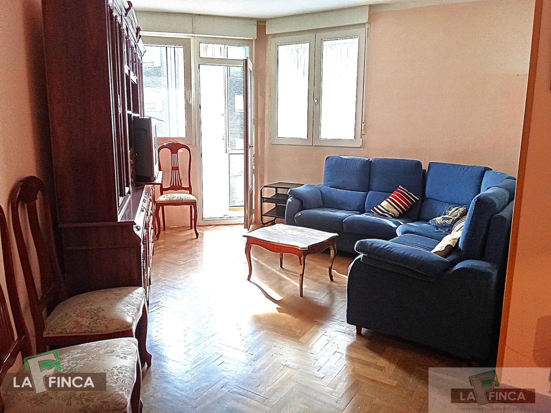 Venta de piso en Oviedo
