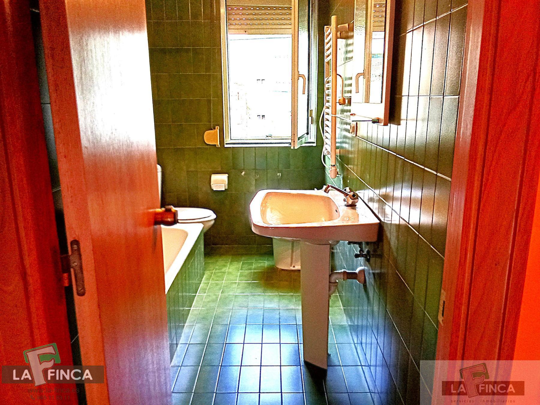 For sale of flat in Oviedo