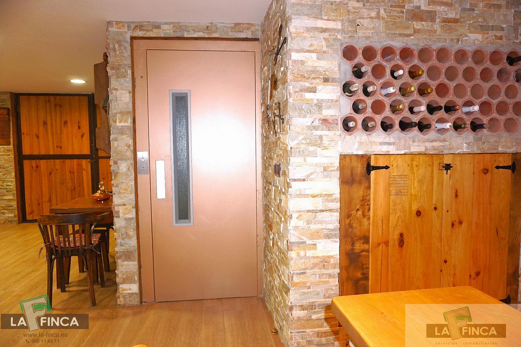 For sale of chalet in Siero