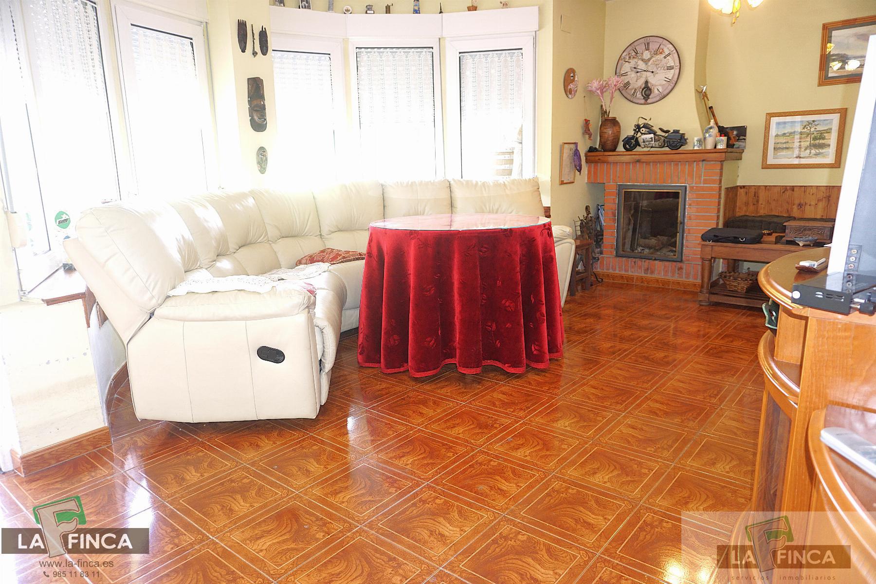 For sale of chalet in Siero