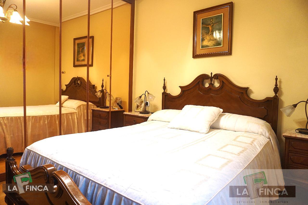For sale of flat in Oviedo
