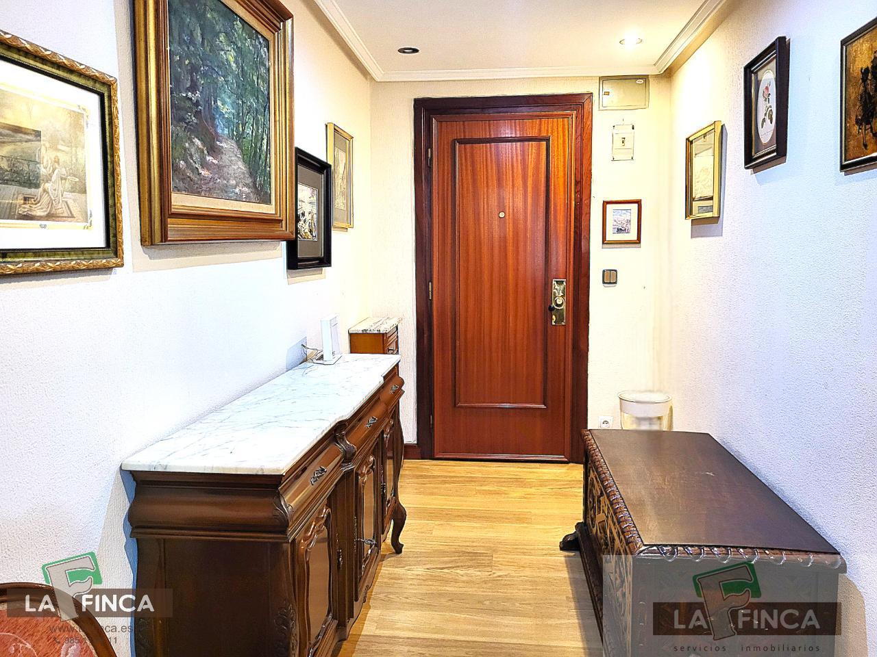 For sale of flat in Oviedo