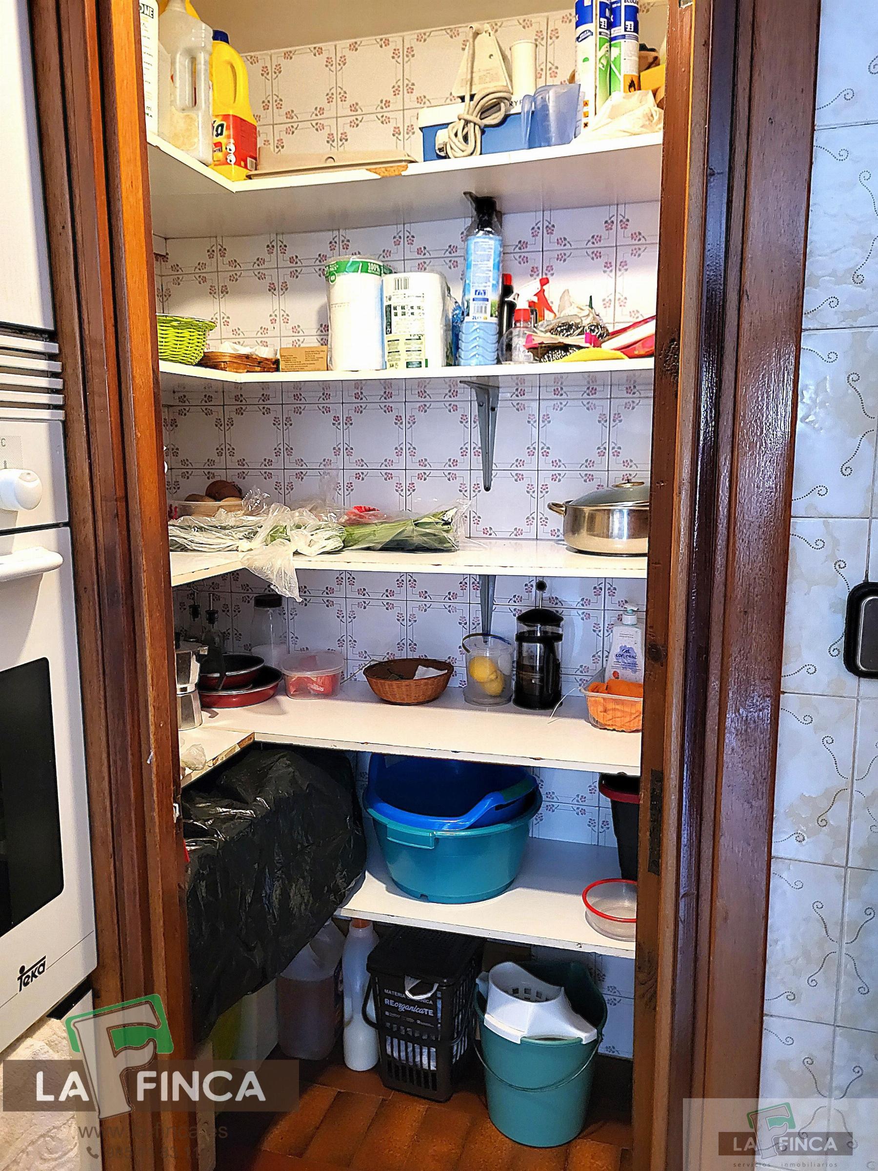 For sale of flat in Oviedo