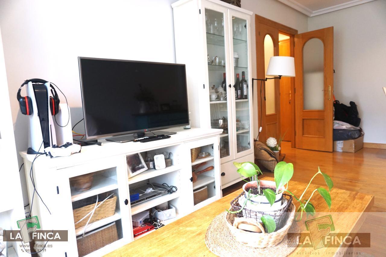 For sale of flat in Oviedo