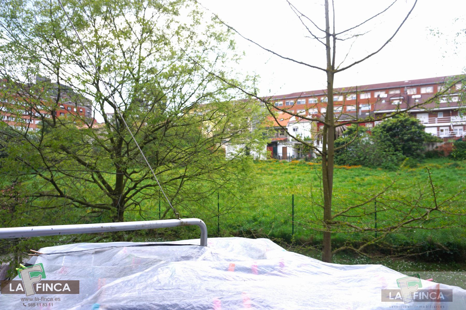 For sale of flat in Oviedo