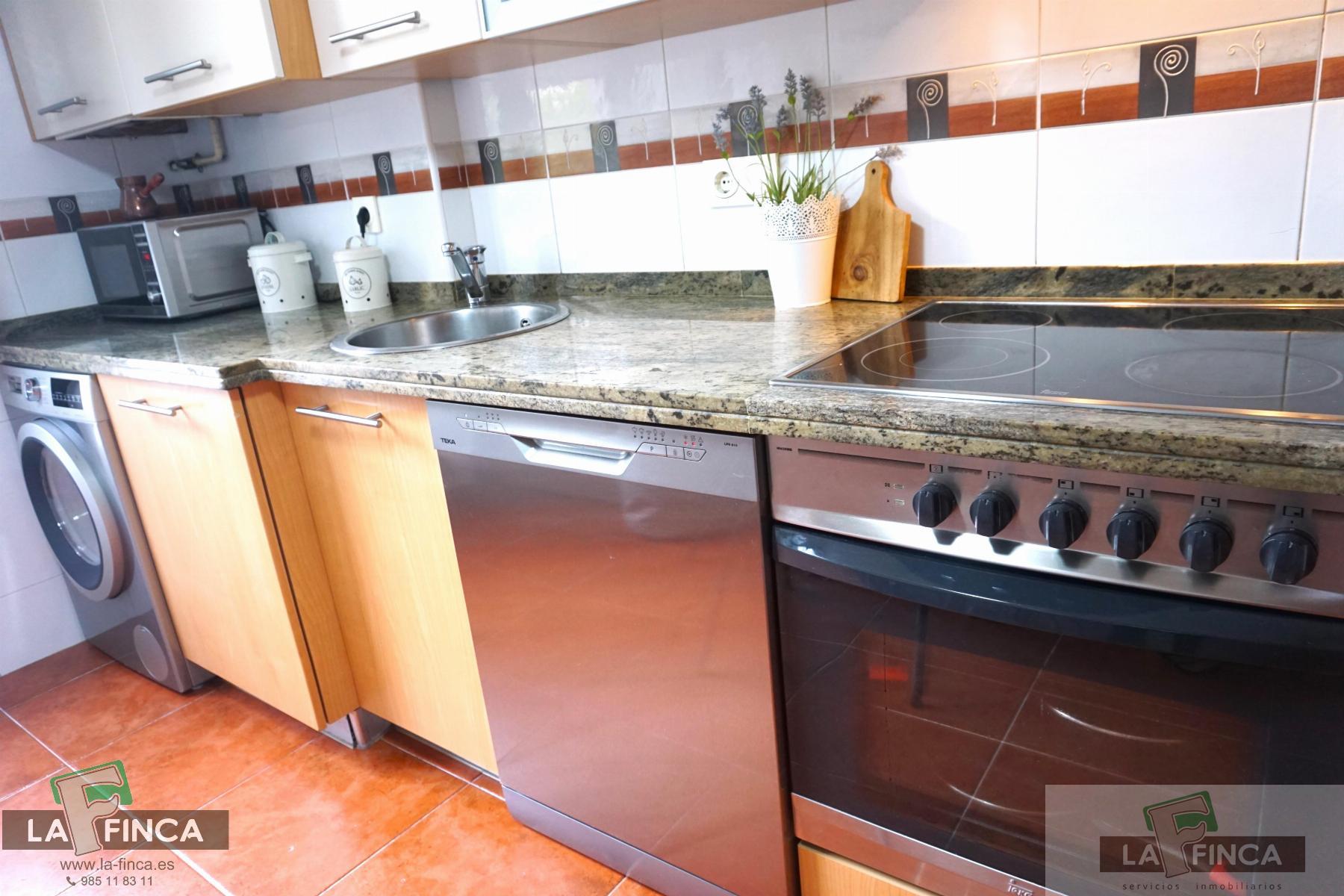 For sale of flat in Oviedo