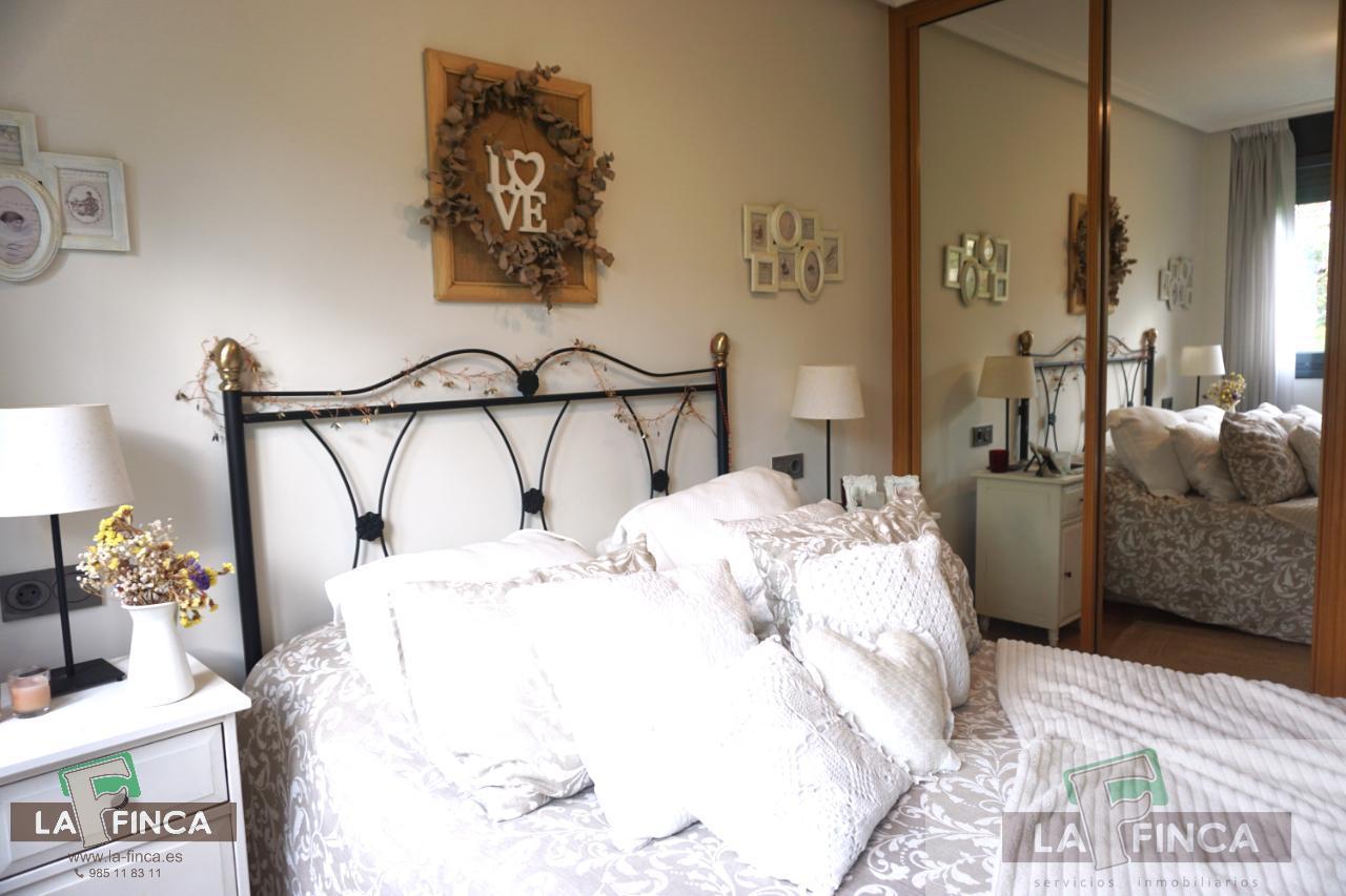 For sale of flat in Oviedo