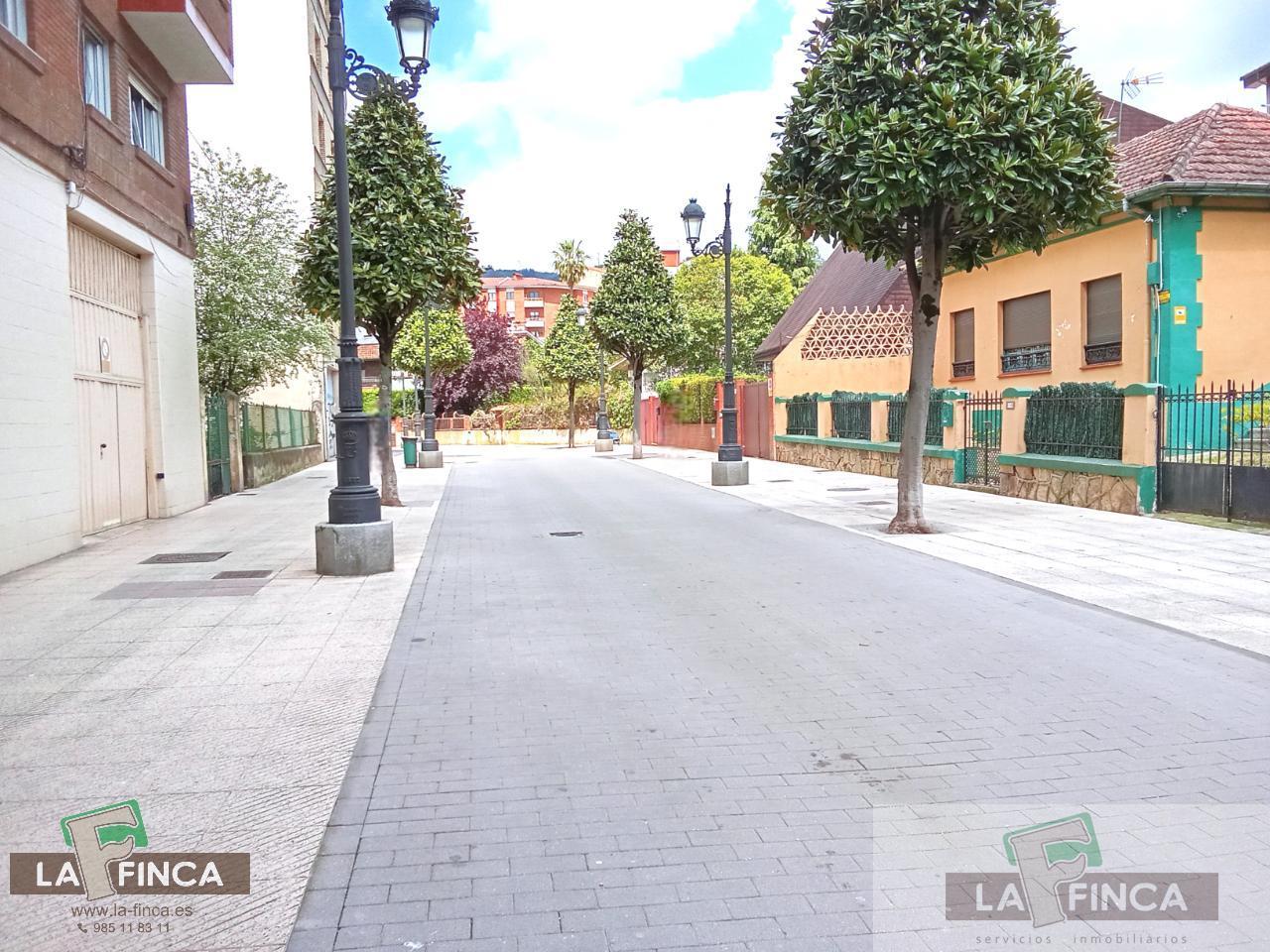 Venta de garaje en Oviedo