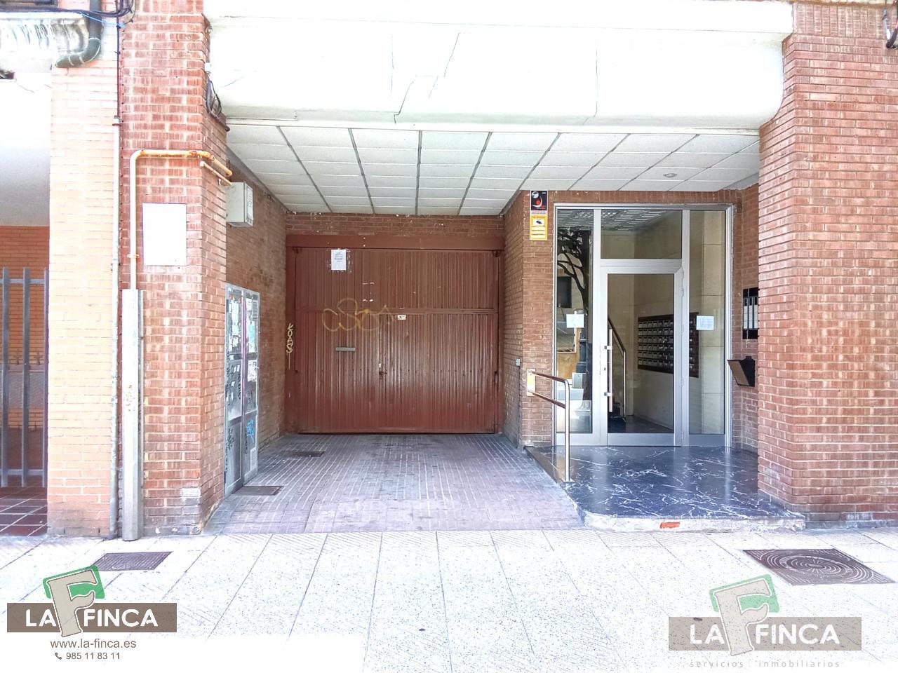 Venta de garaje en Oviedo