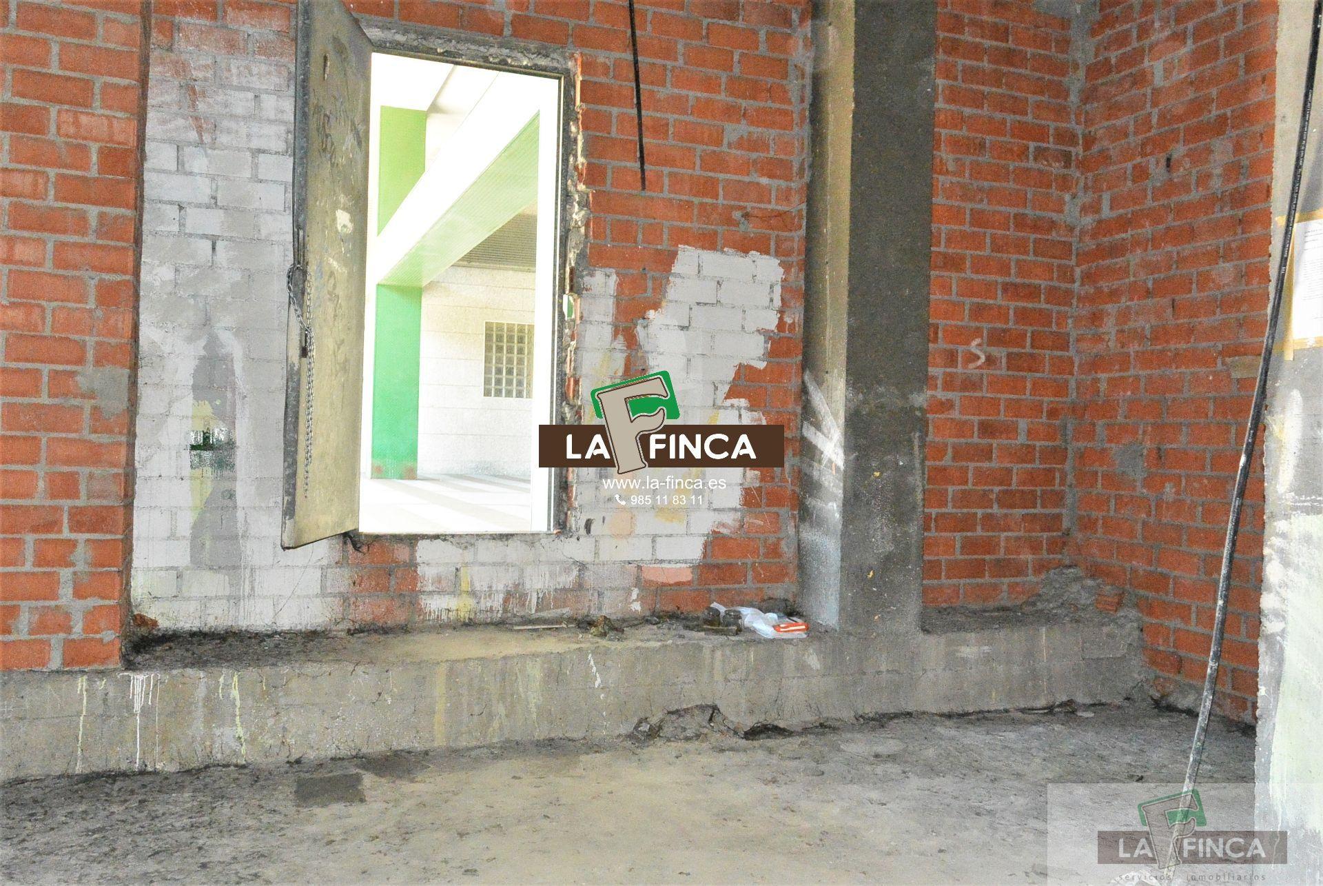 For rent of commercial in Oviedo