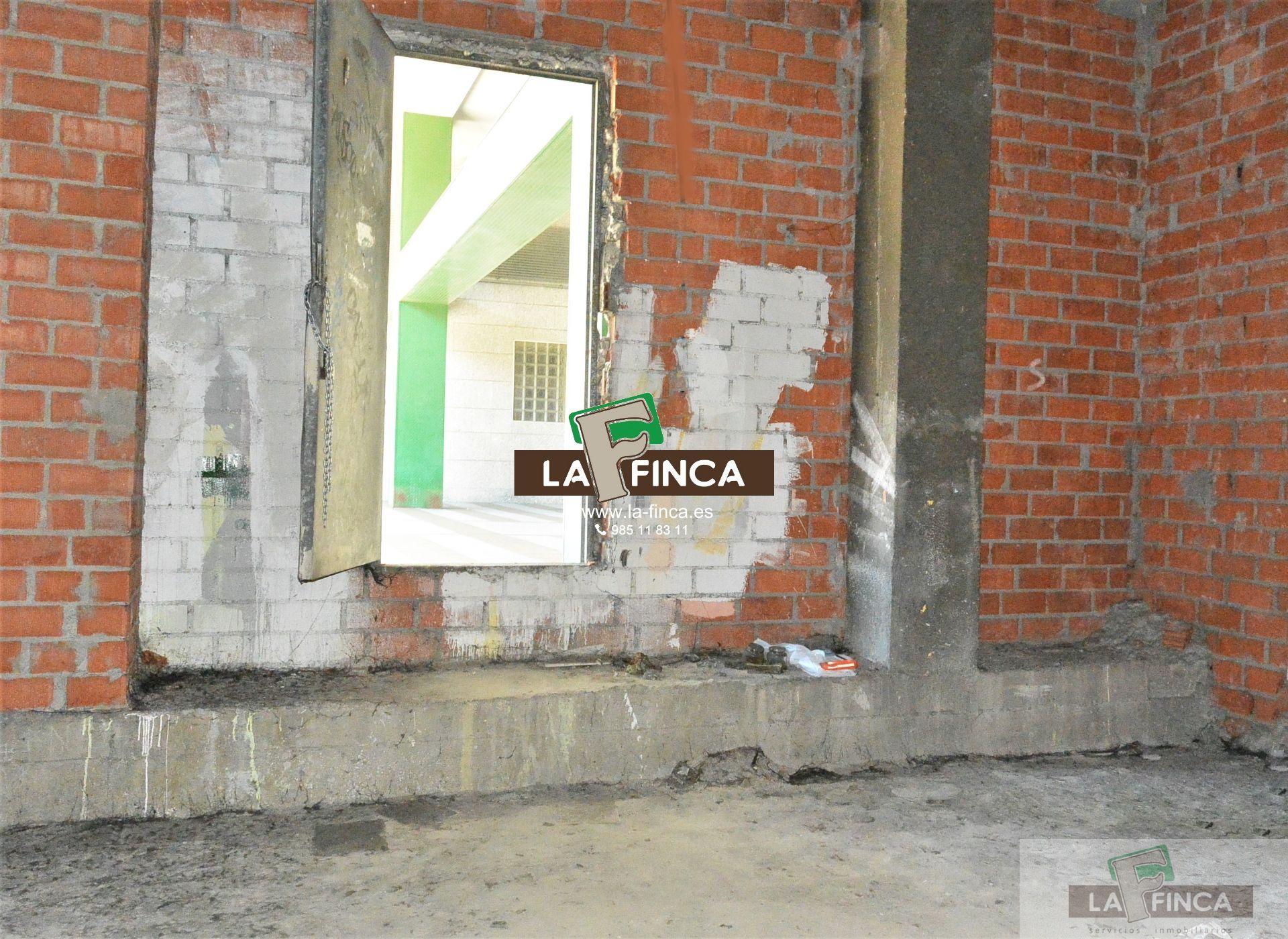 For rent of commercial in Oviedo