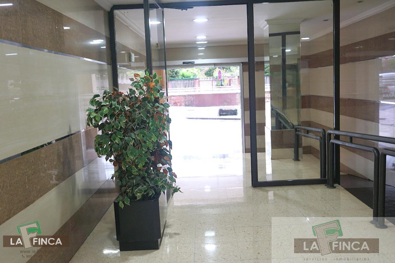 For rent of flat in Oviedo