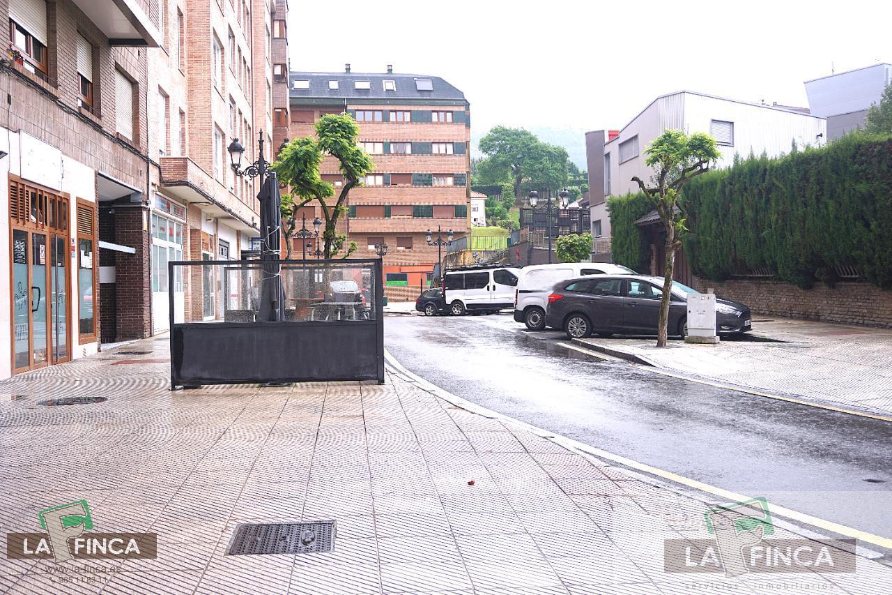 For rent of flat in Oviedo