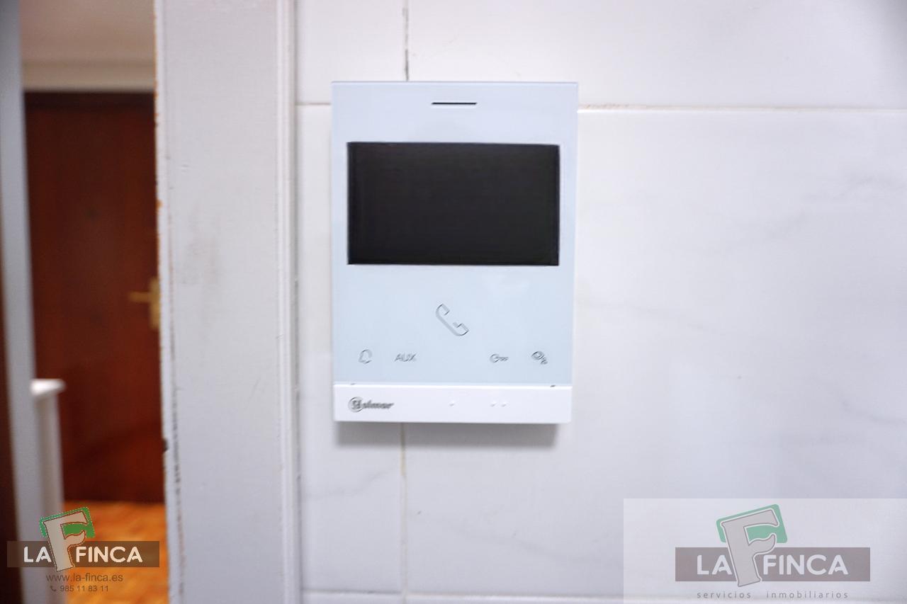 For rent of flat in Oviedo