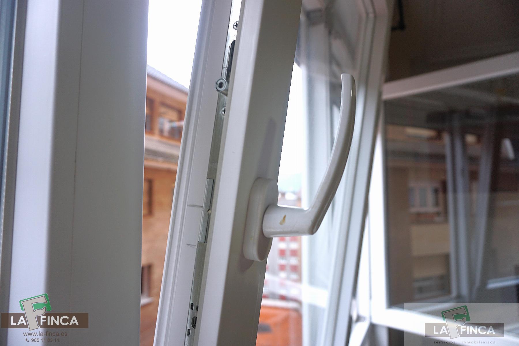 For rent of flat in Oviedo