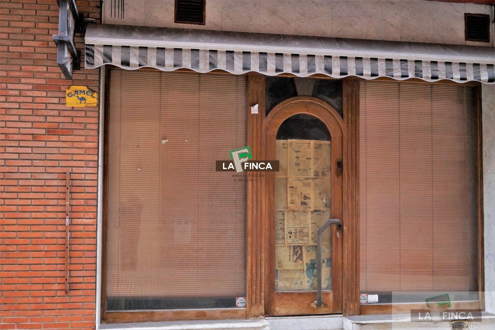 For sale of commercial in Oviedo