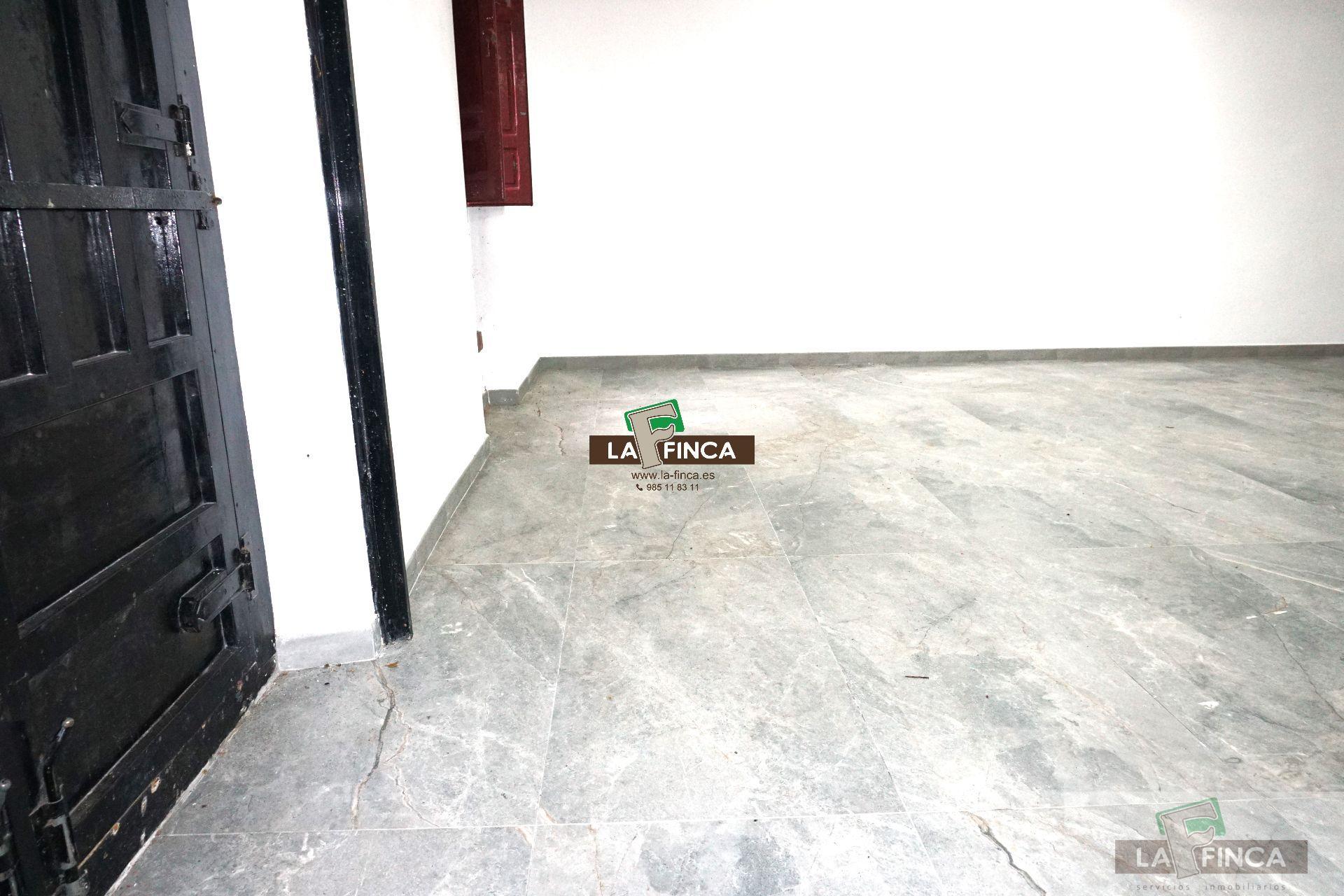 For sale of house in Oviedo