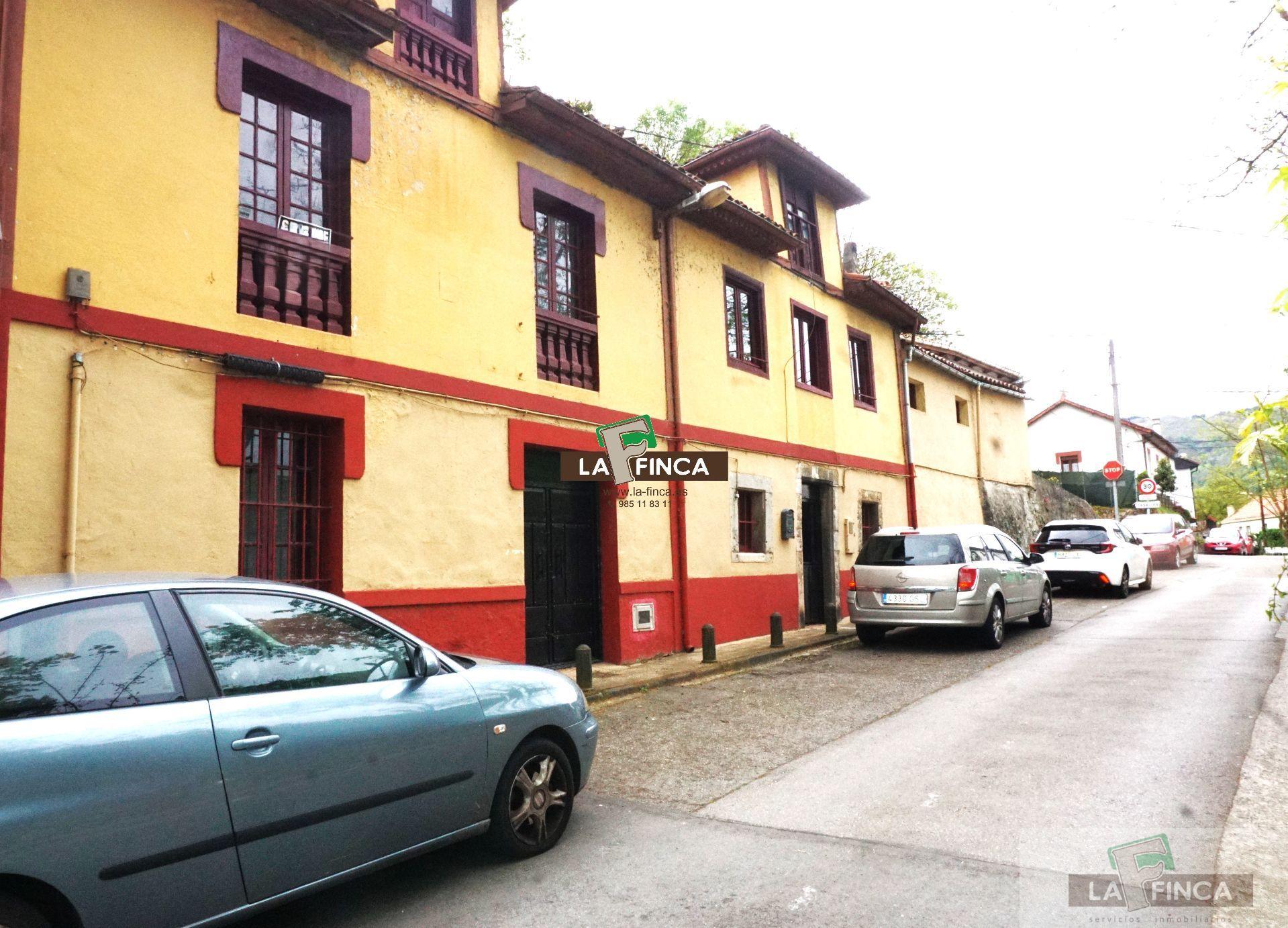 For sale of house in Oviedo