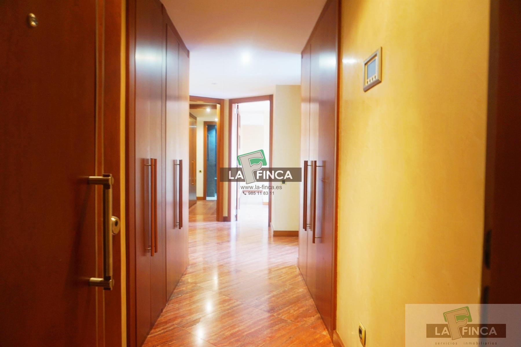 For sale of flat in Oviedo