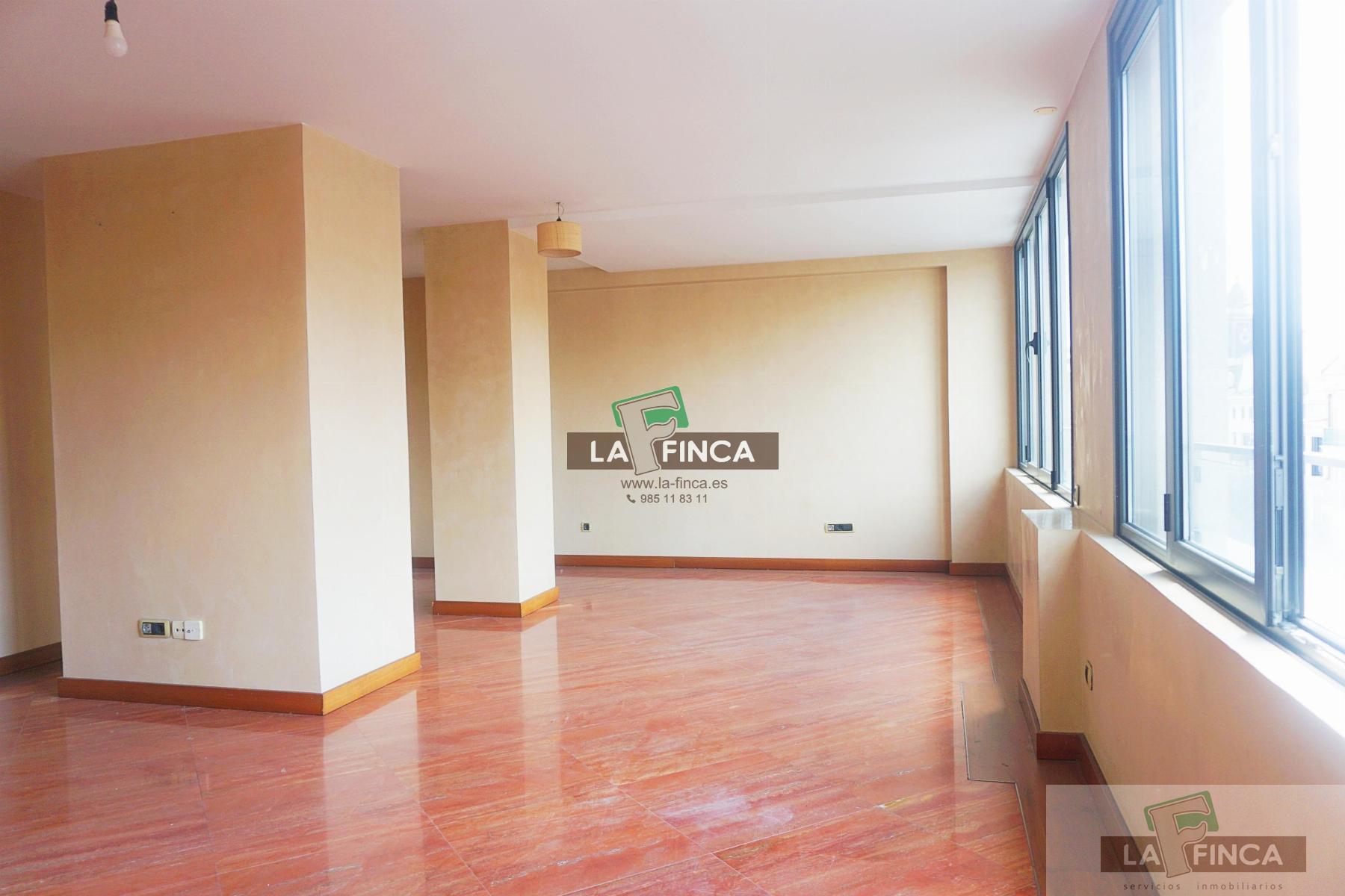 For sale of flat in Oviedo