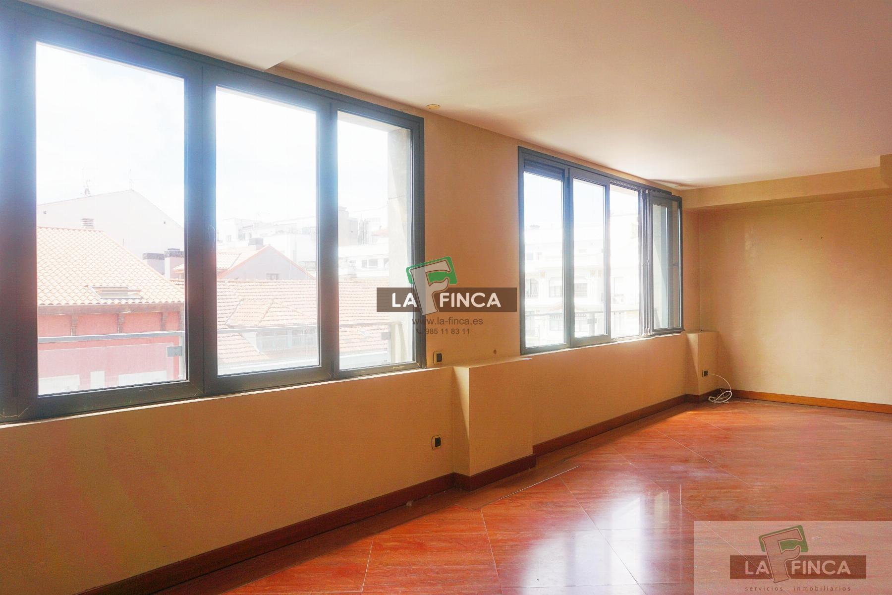 For sale of flat in Oviedo