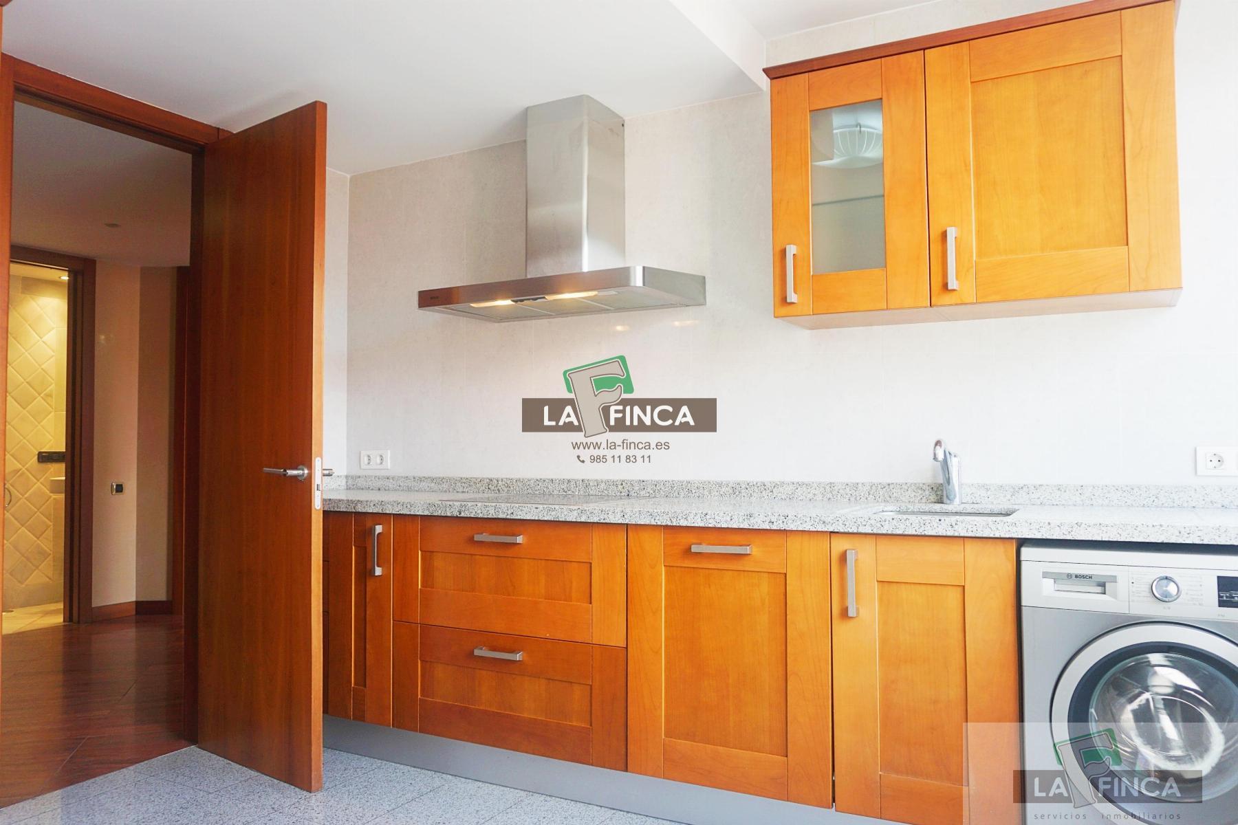 For sale of flat in Oviedo