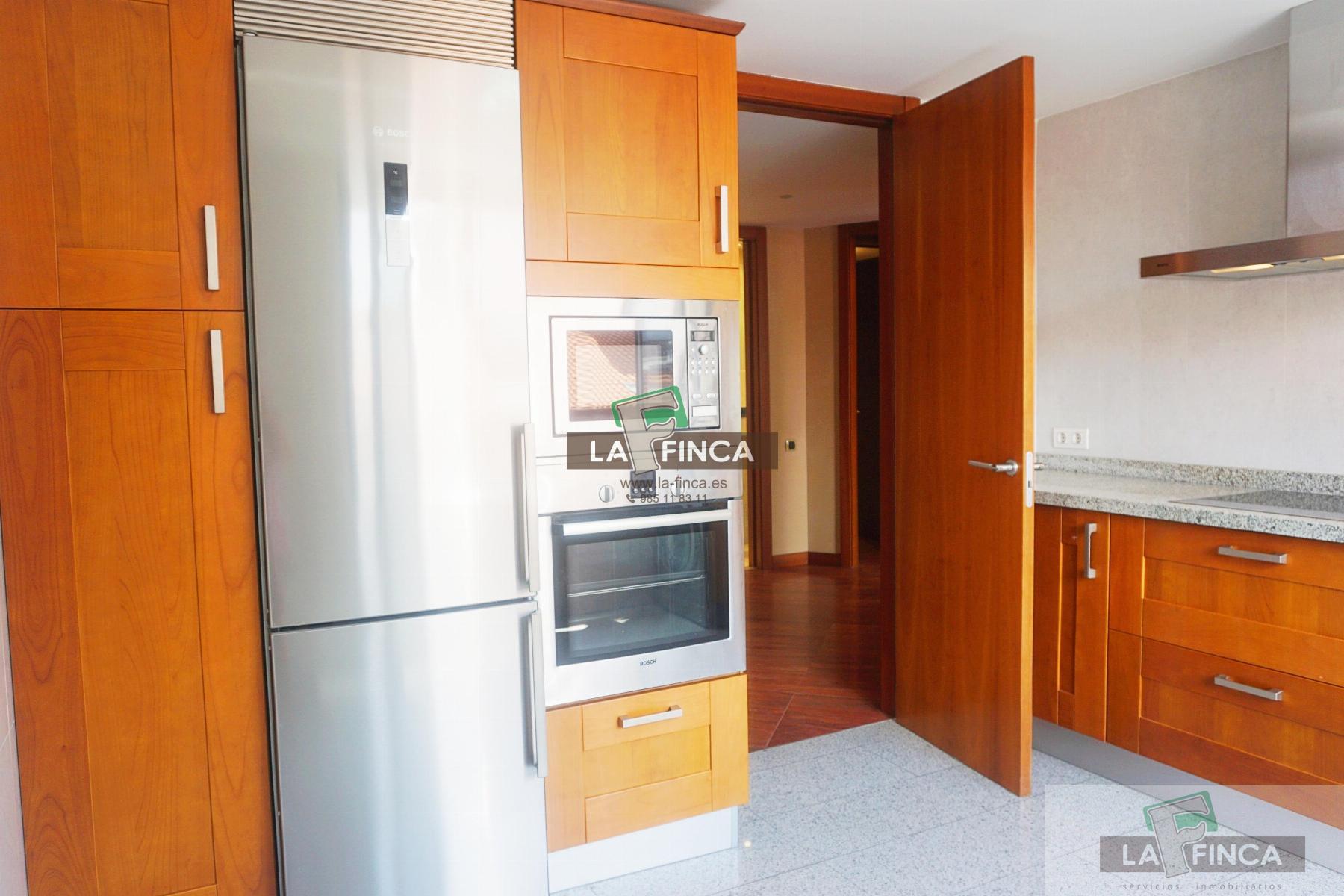 For sale of flat in Oviedo