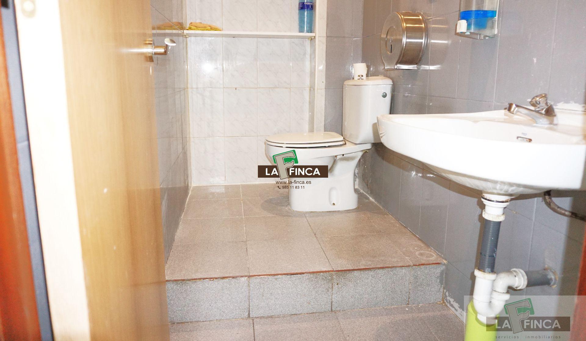 Alquiler de local comercial en Oviedo