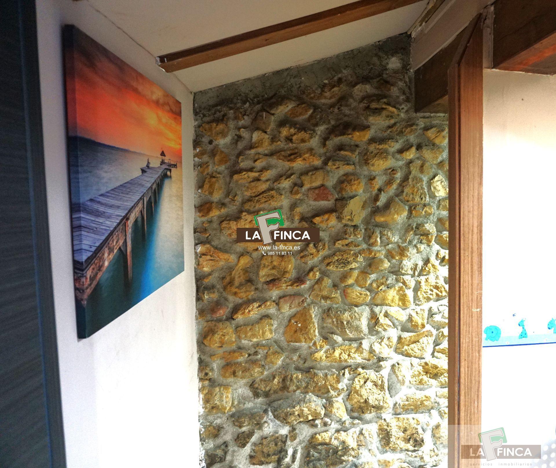 For sale of house in Siero