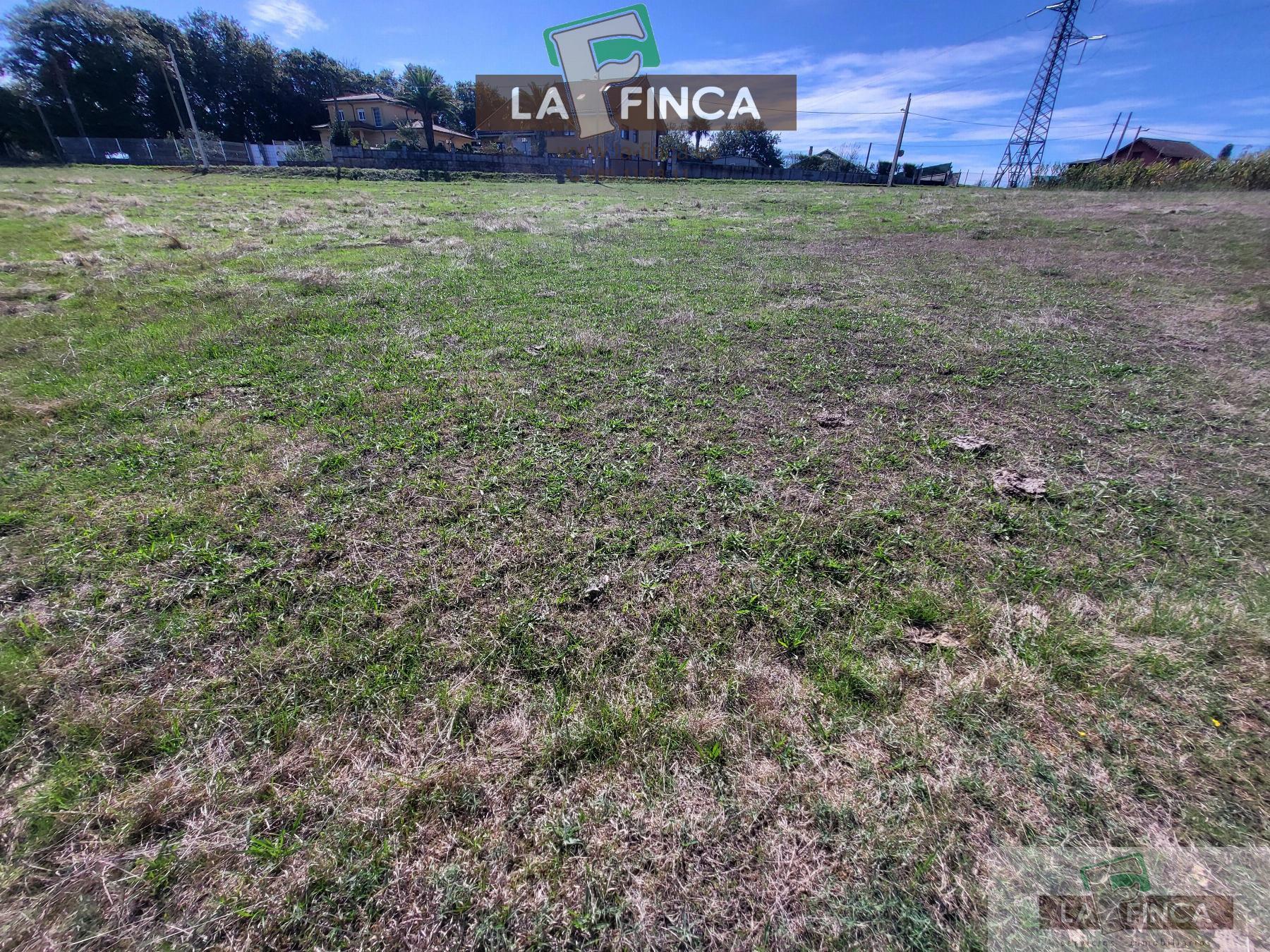 Venta de terreno en Llanera