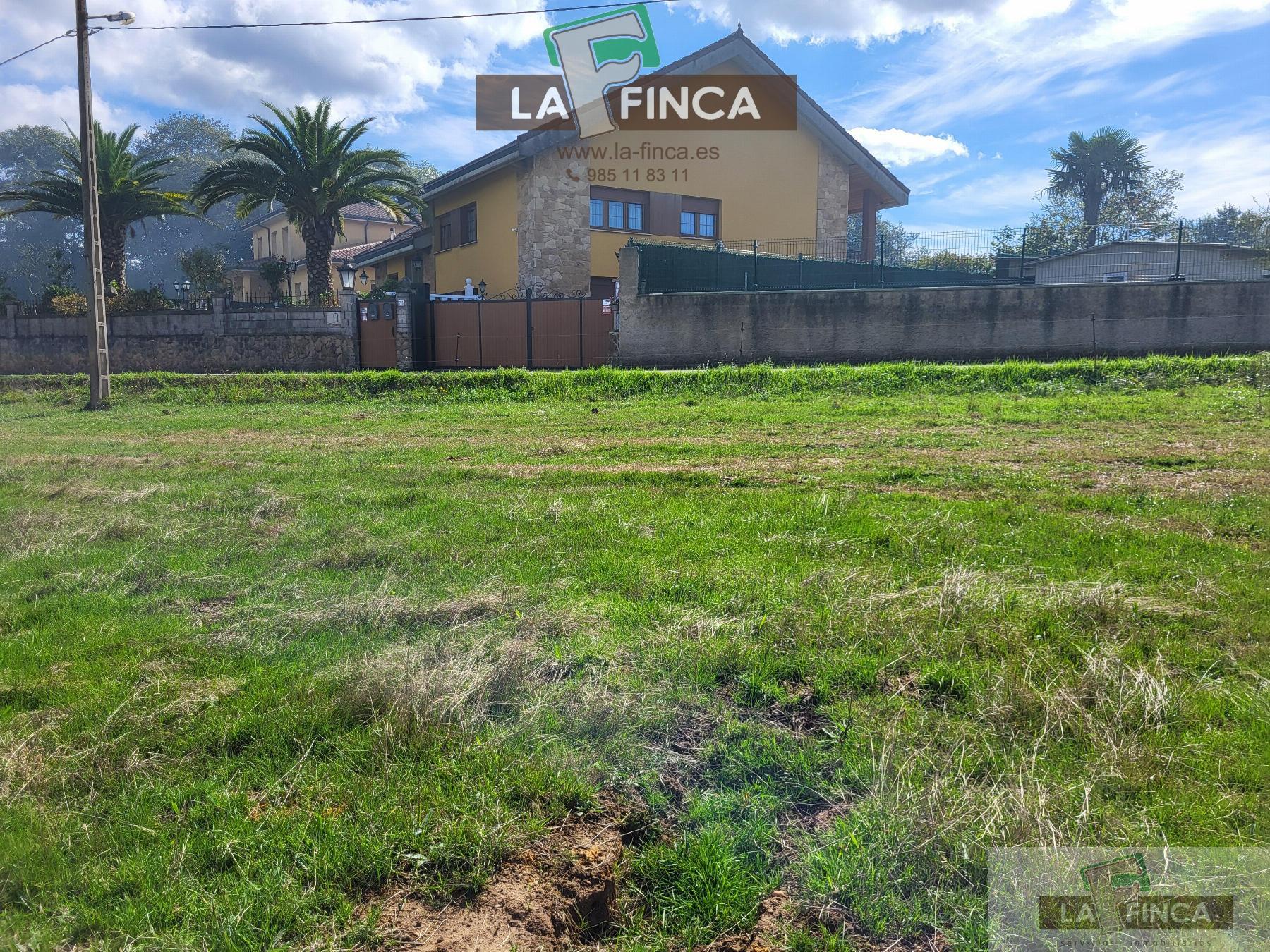 Venta de terreno en Llanera