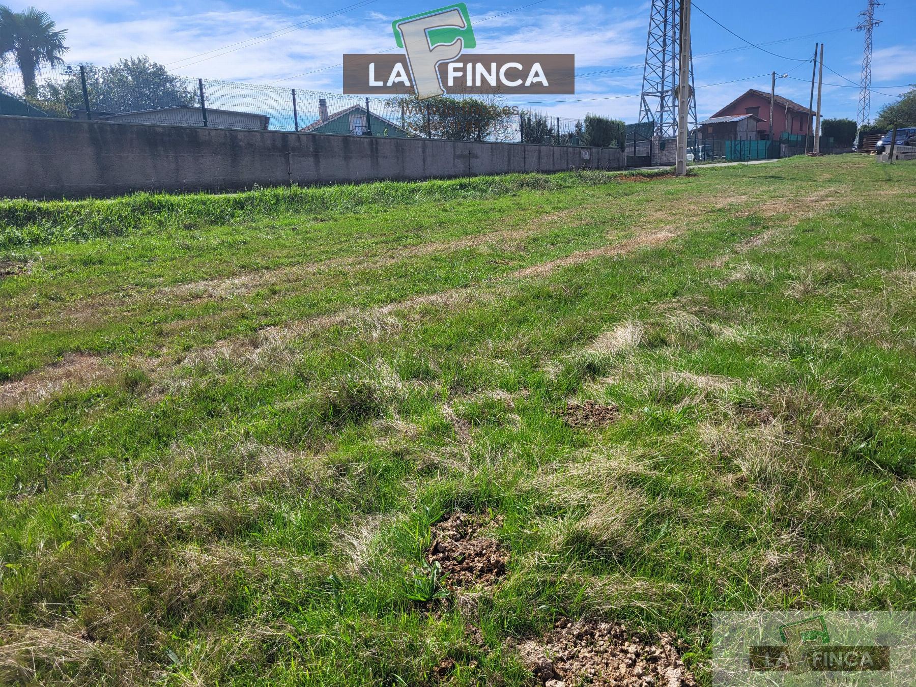 Venta de terreno en Llanera