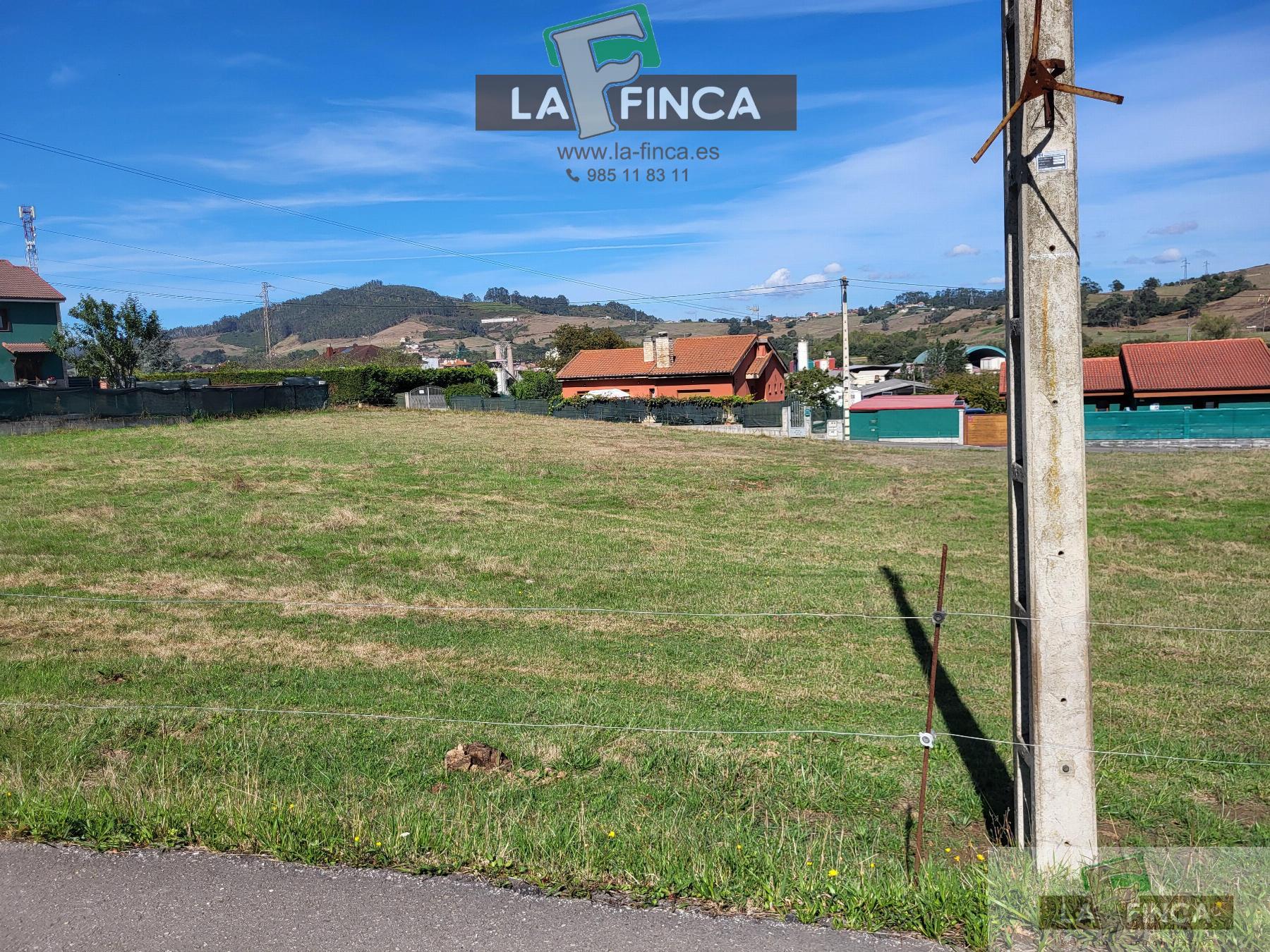 Venta de terreno en Llanera