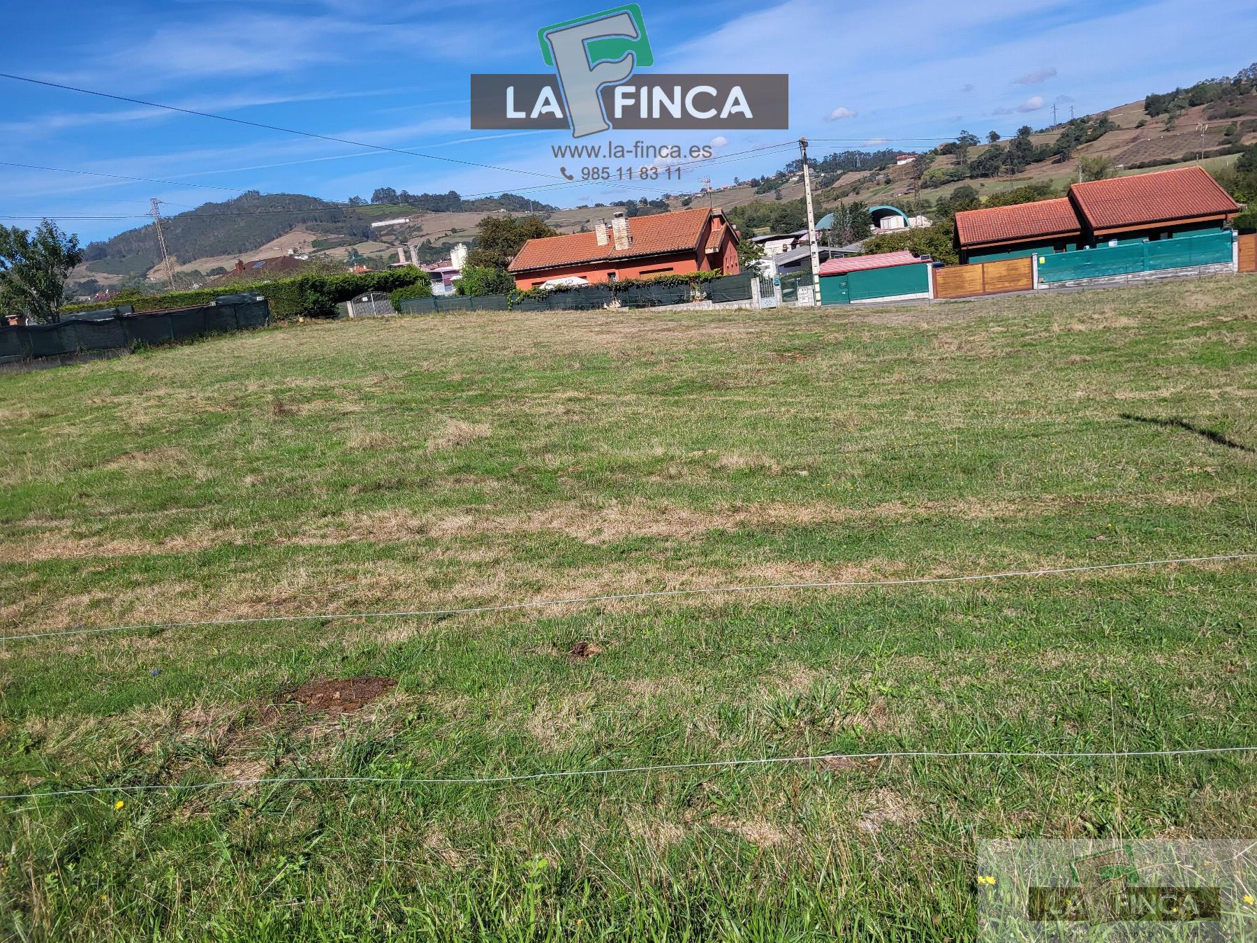 Venta de terreno en Llanera
