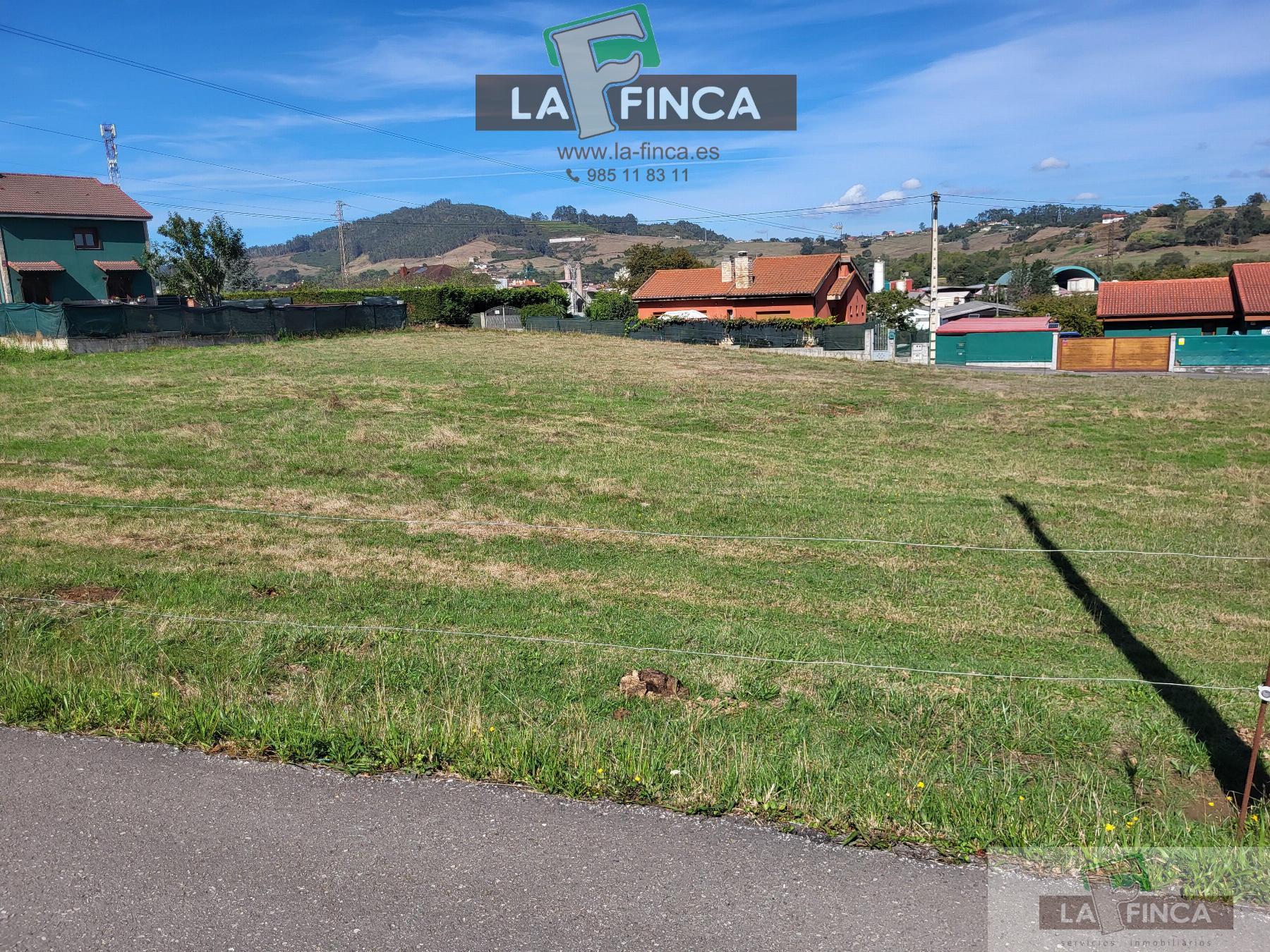 Venta de terreno en Llanera