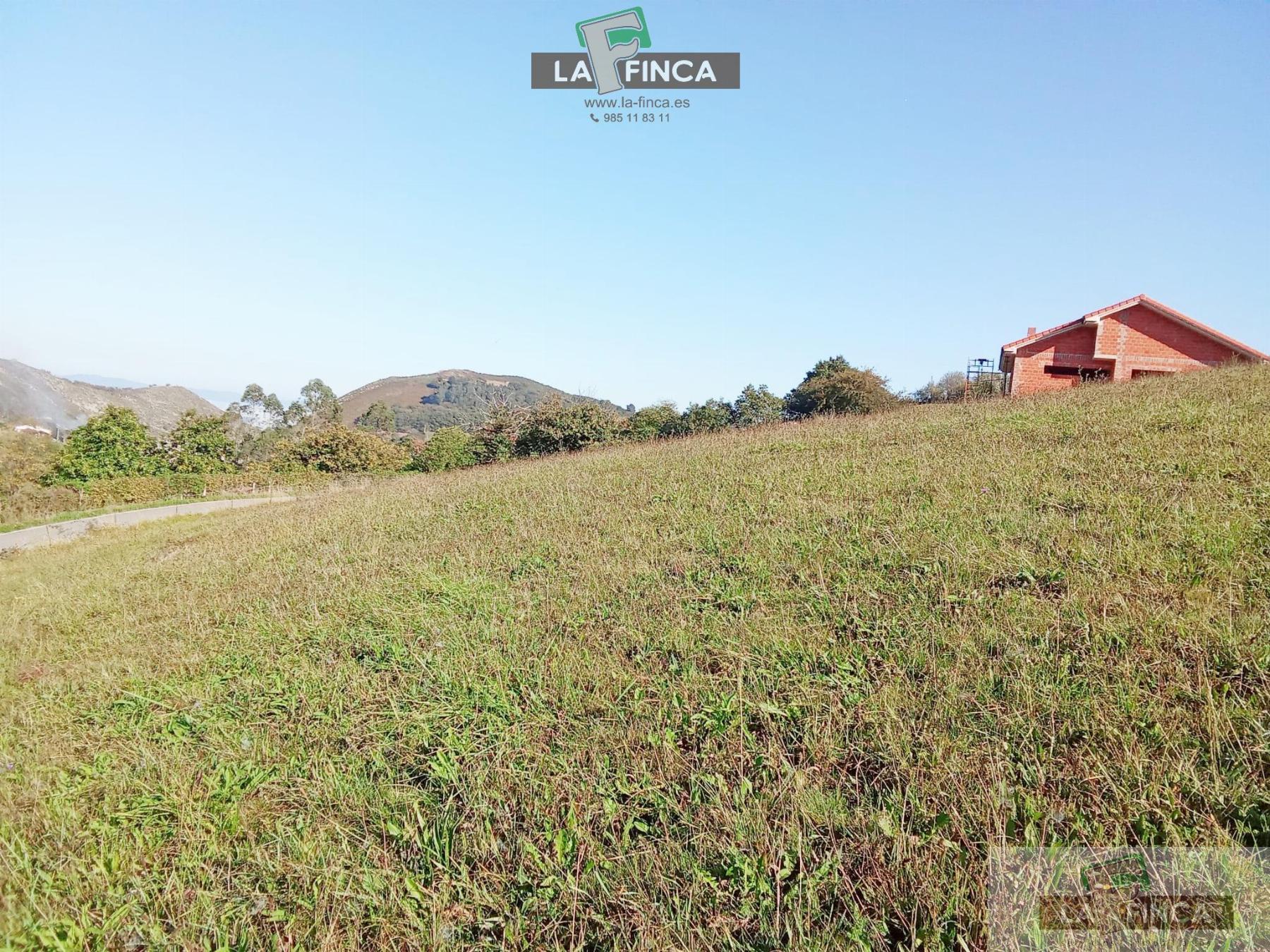 Venta de terreno en Morcín