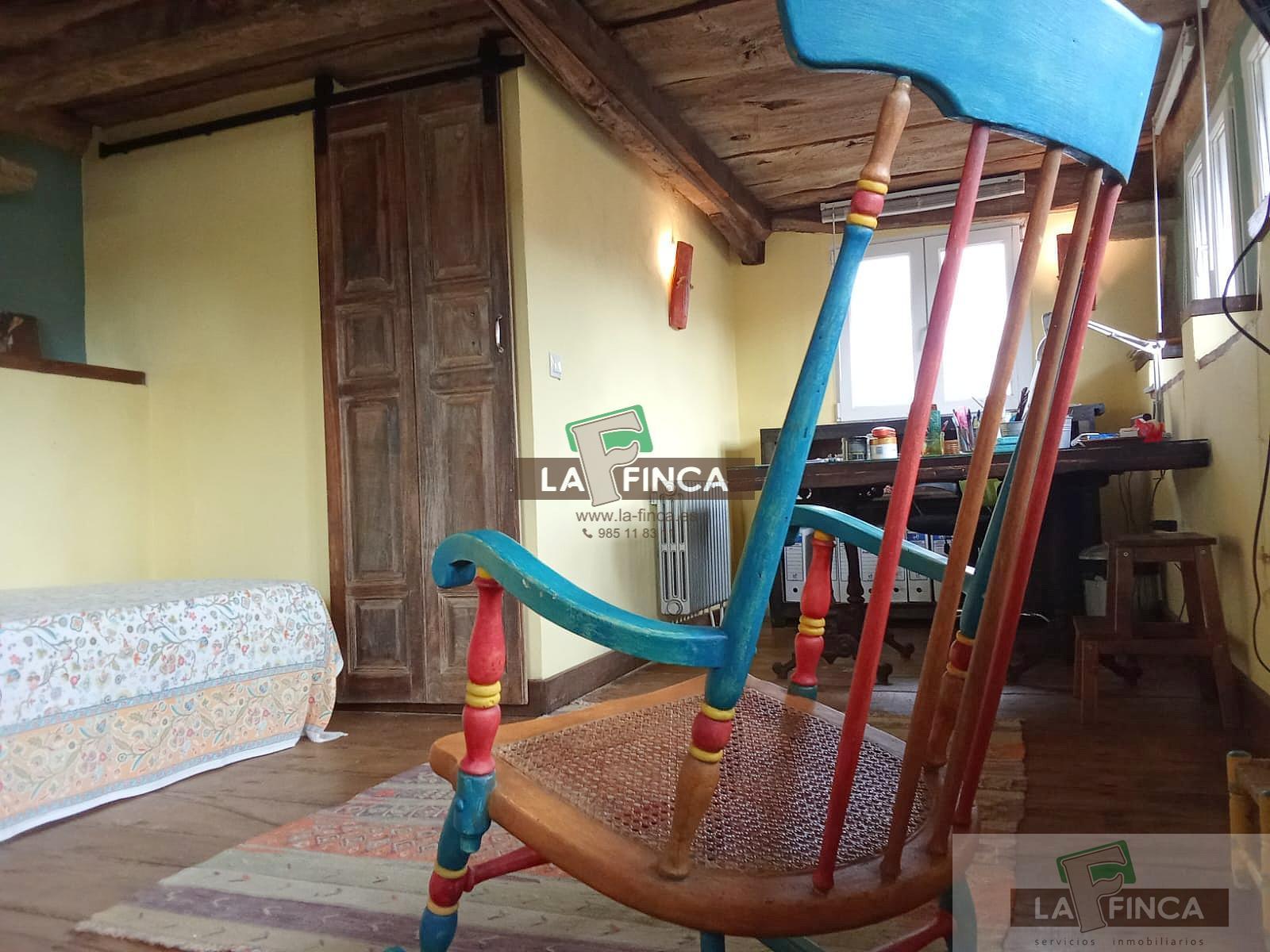 Venta de casa en Pravia