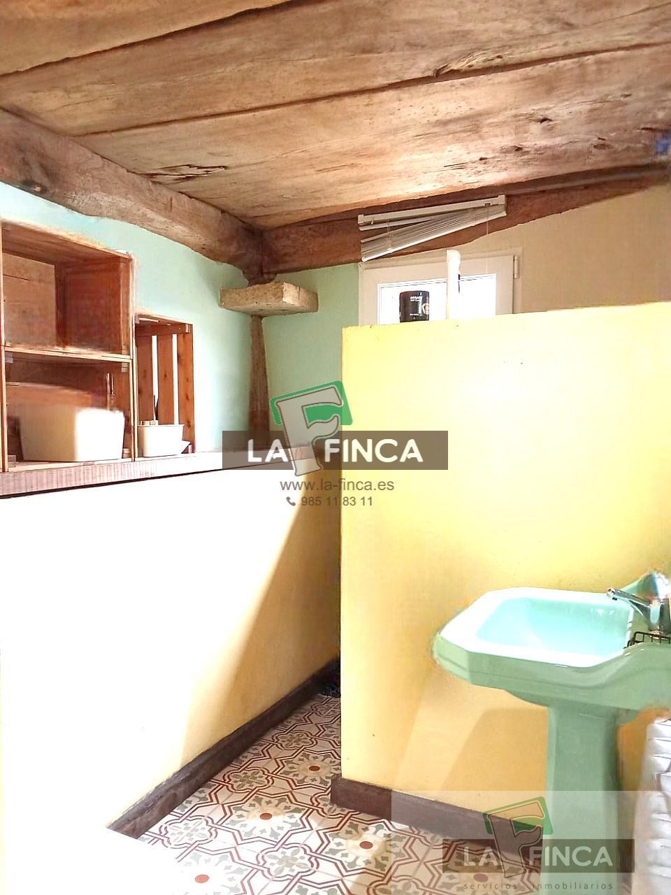 Venta de casa en Pravia