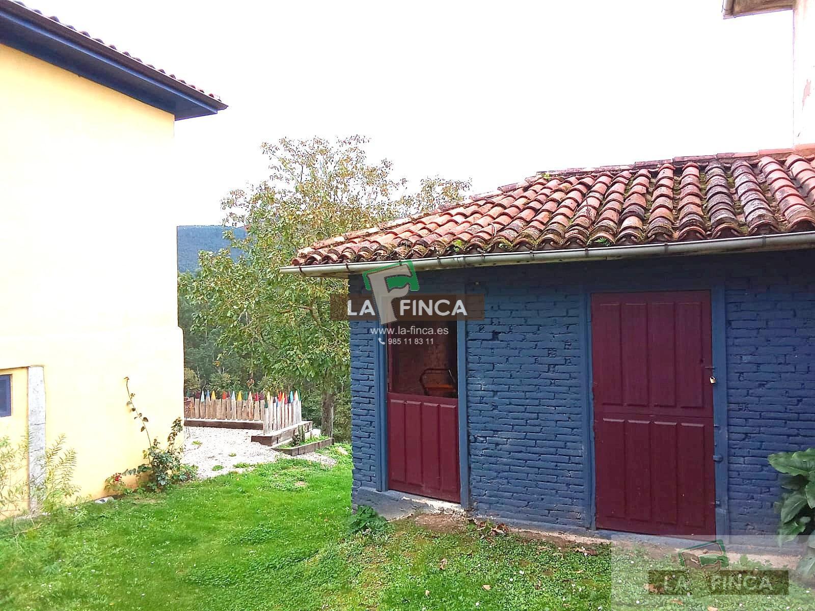 Venta de casa en Pravia