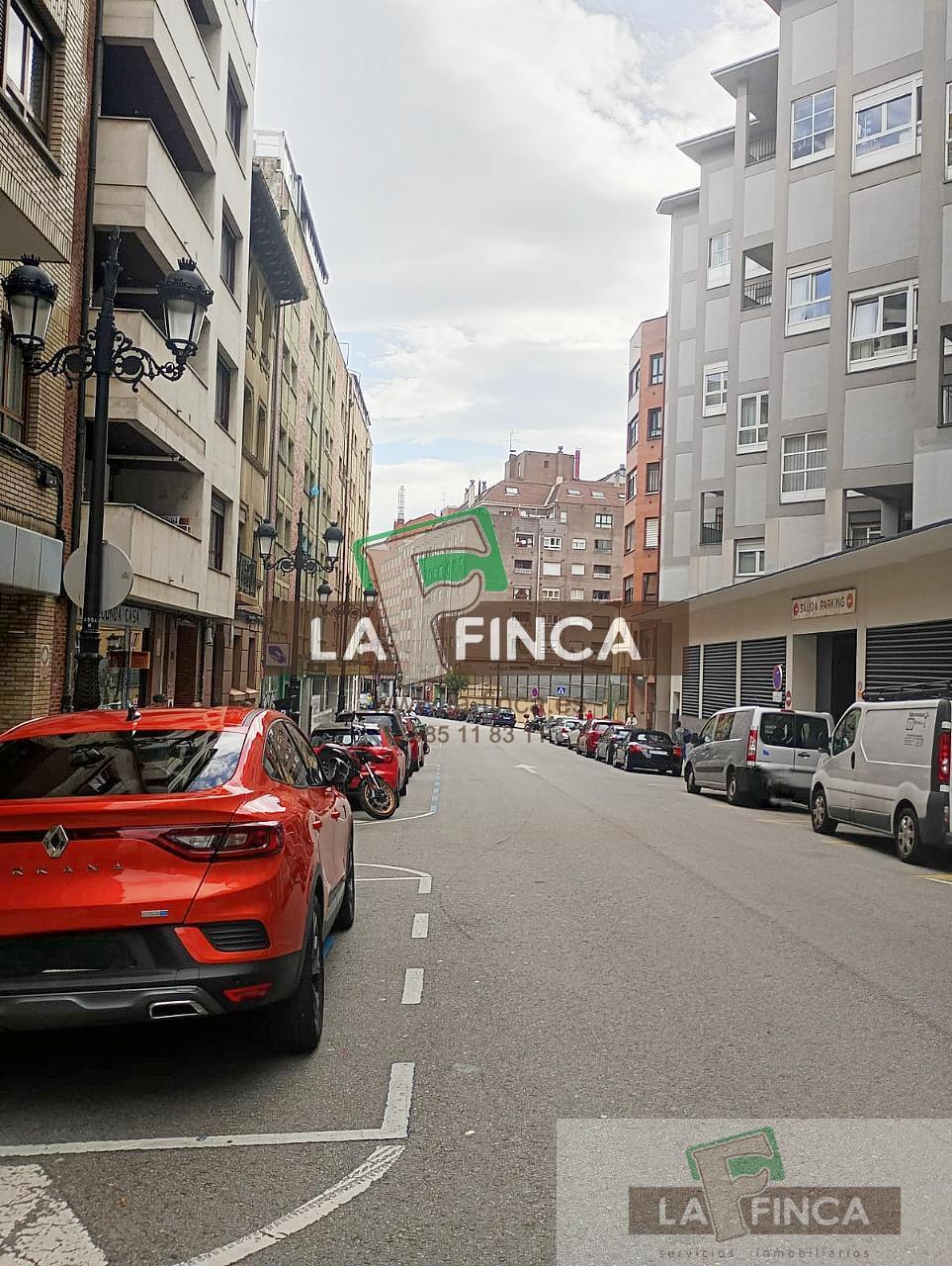 Venta de garaje en Oviedo