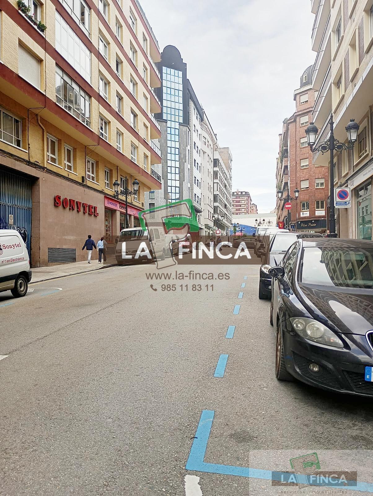 Venta de garaje en Oviedo