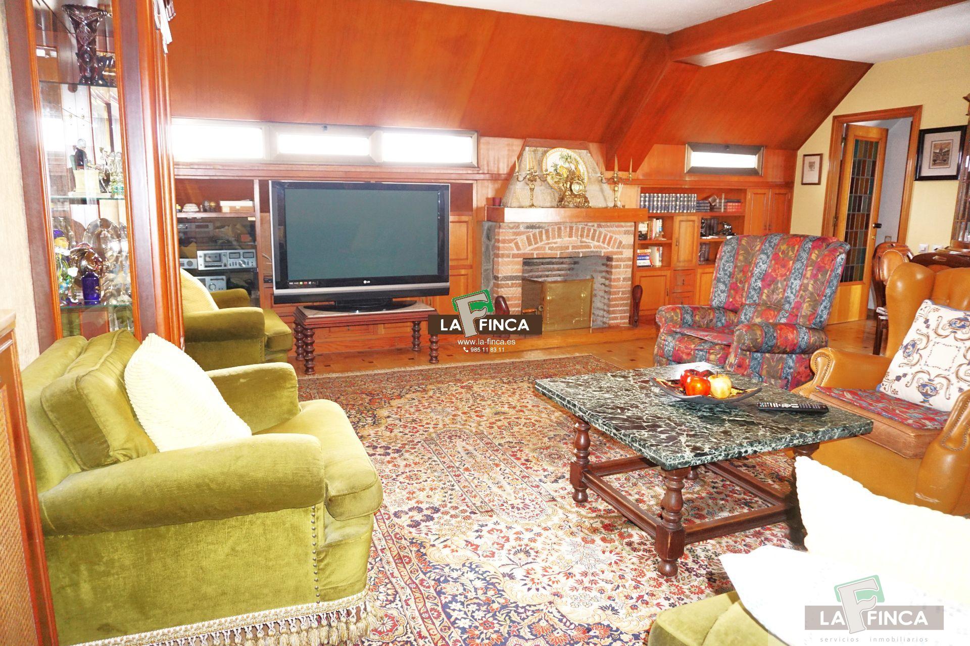 For sale of flat in Oviedo