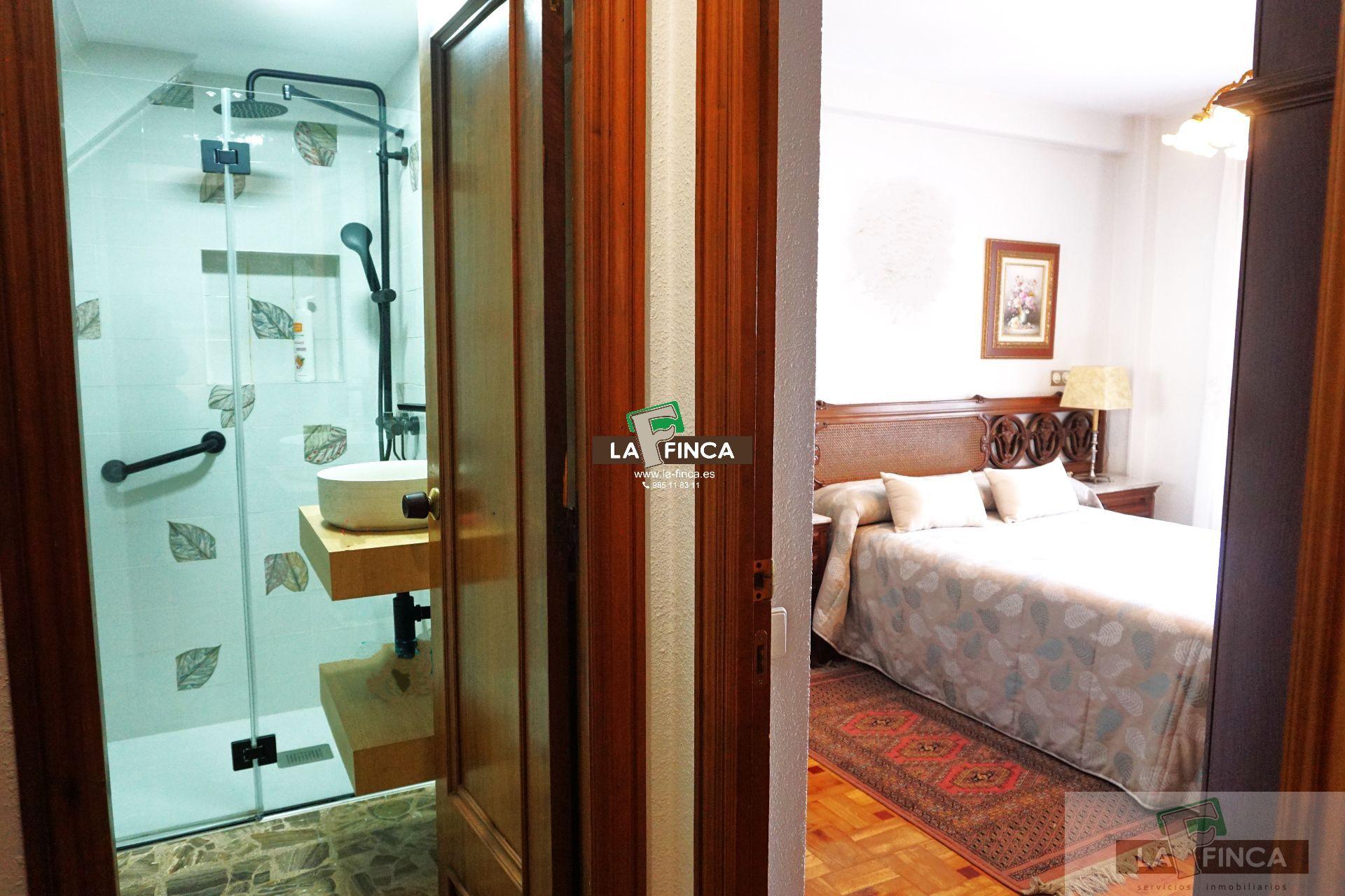 For sale of flat in Oviedo