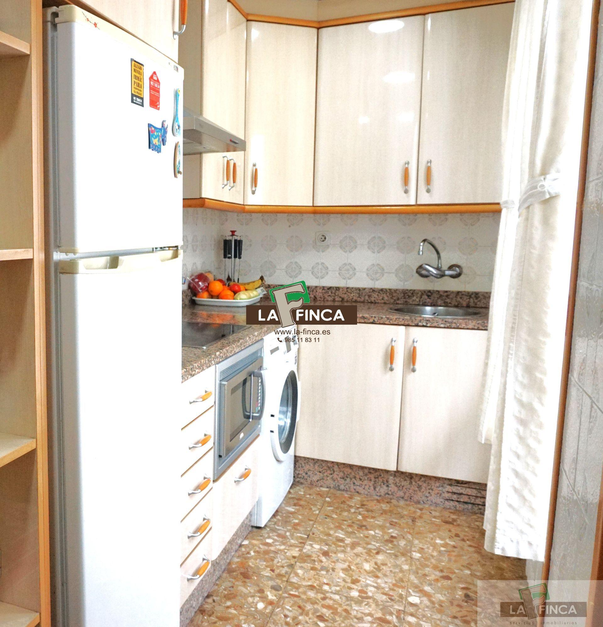 For sale of flat in Oviedo