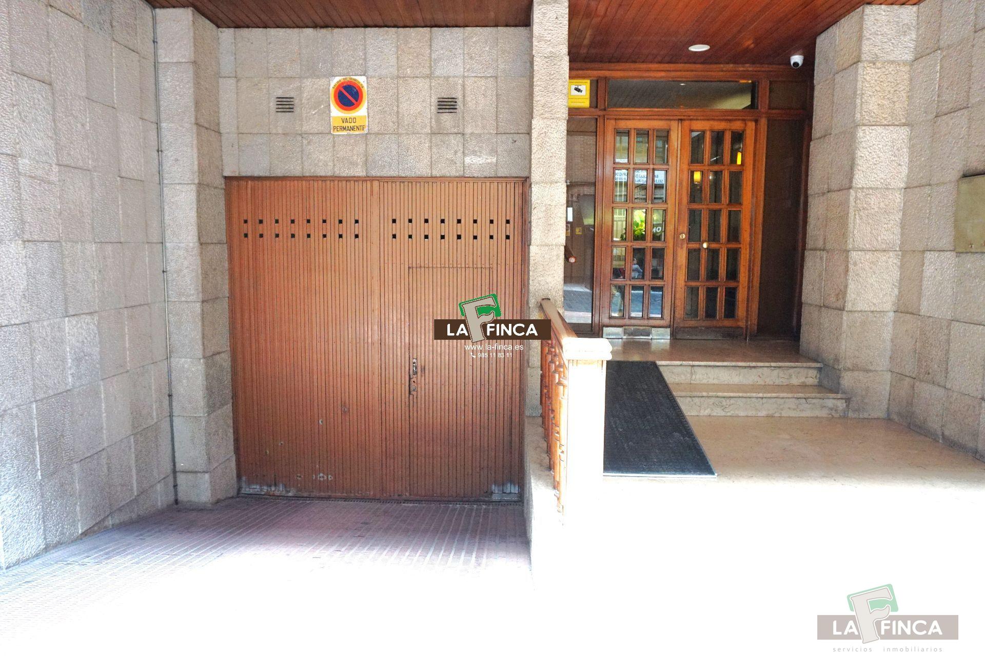 For sale of flat in Oviedo