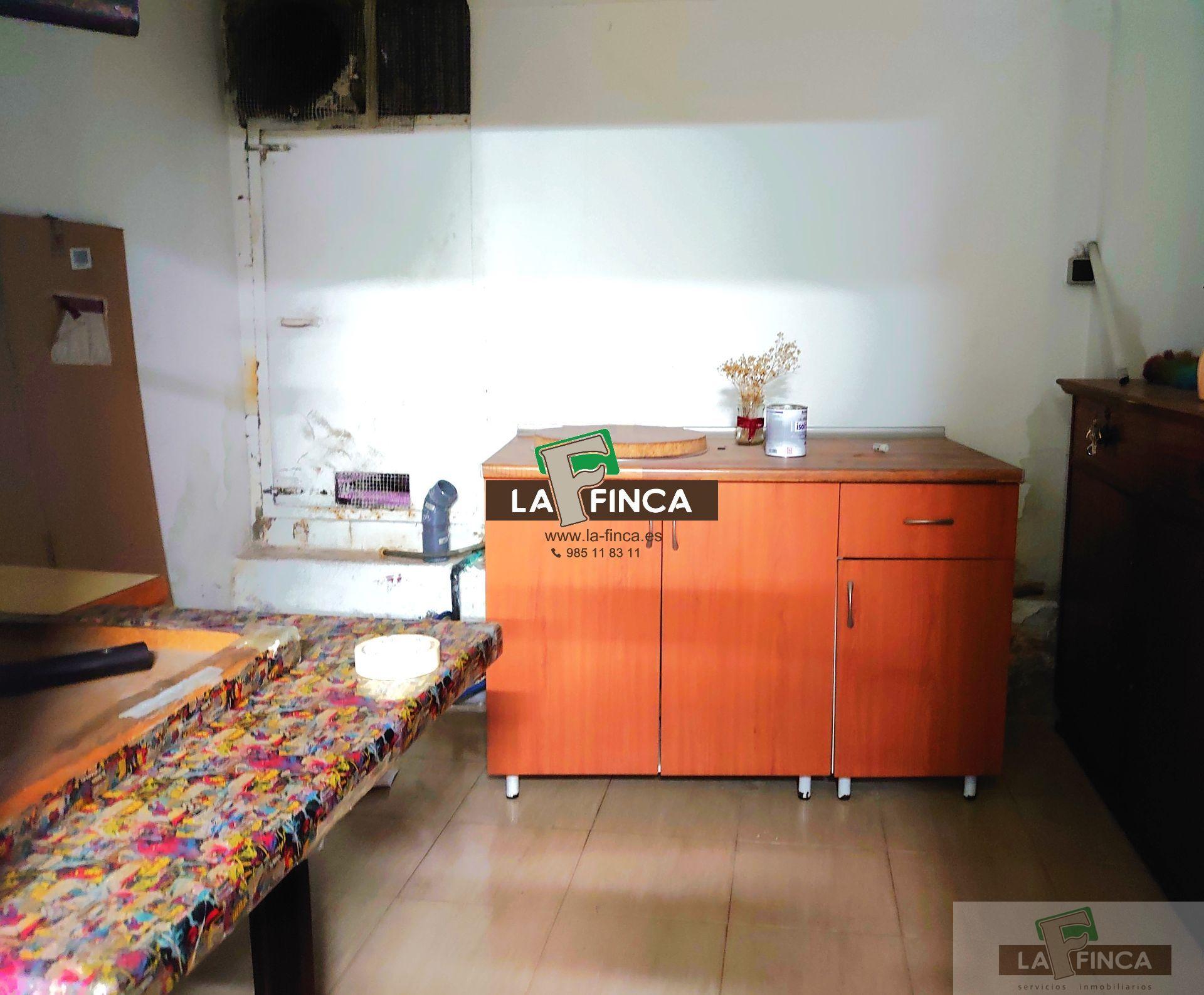 Alquiler de local comercial en Oviedo