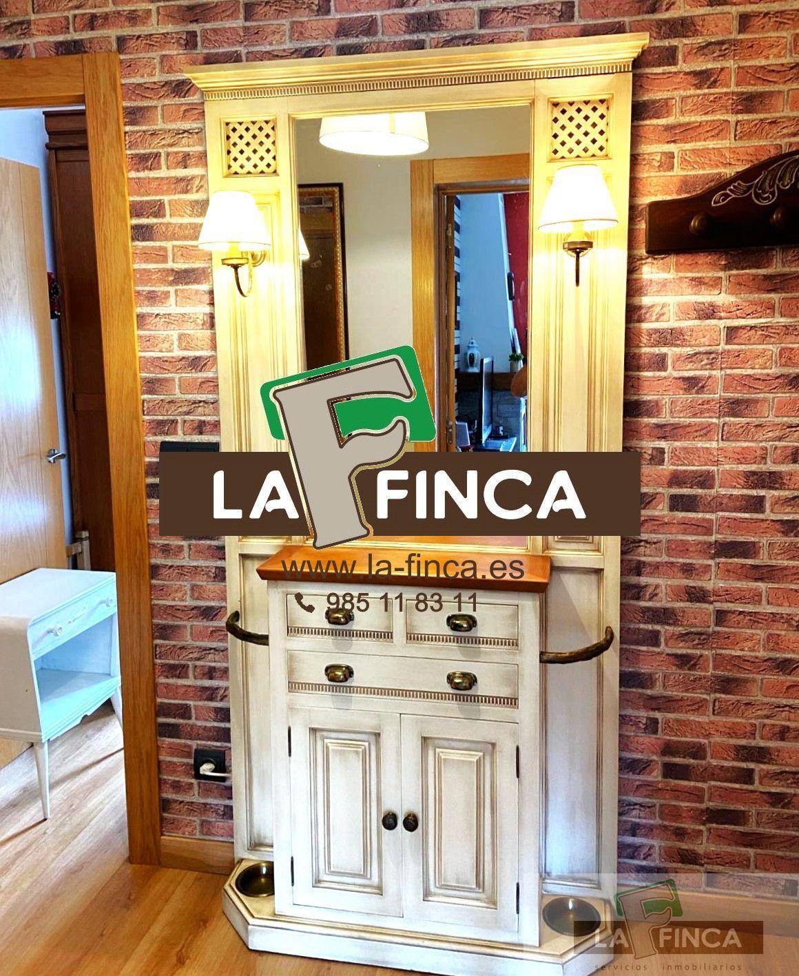 For sale of flat in León